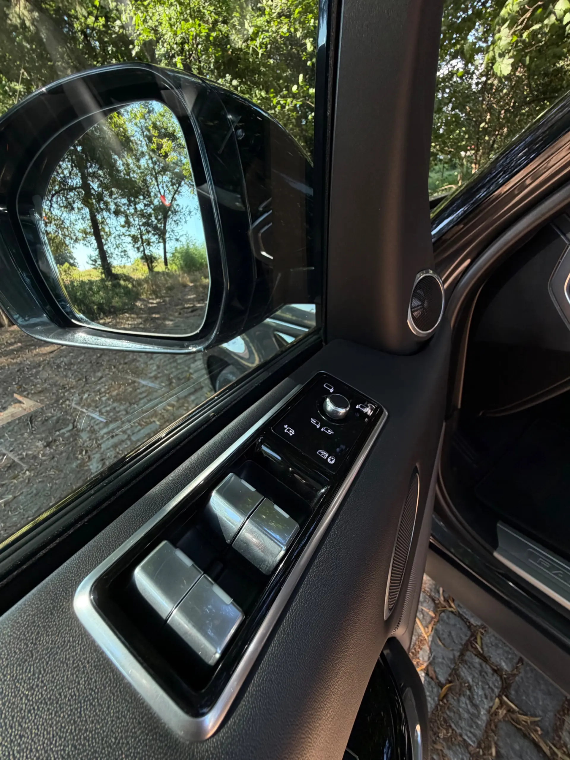 Land Rover Range Rover Sport 2.0 Si4 PHEV HSE Dynamic Stealth 32