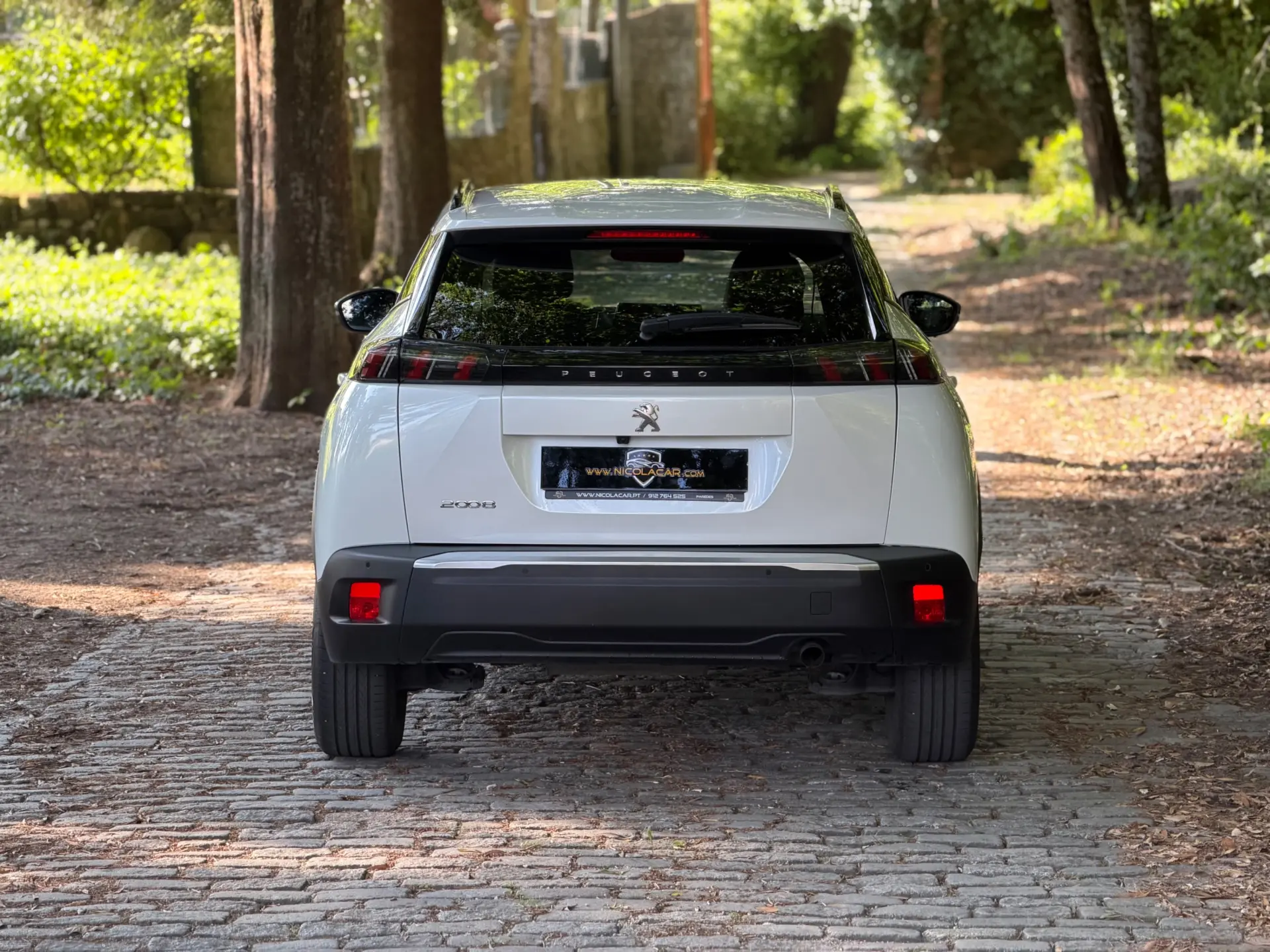 Peugeot 2008 1.2 PureTech Allure 37