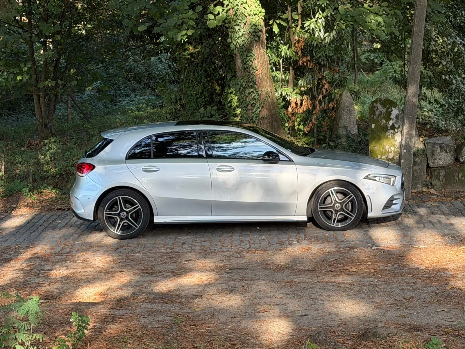 Mercedes-Benz A 180 d AMG Line Aut. 34