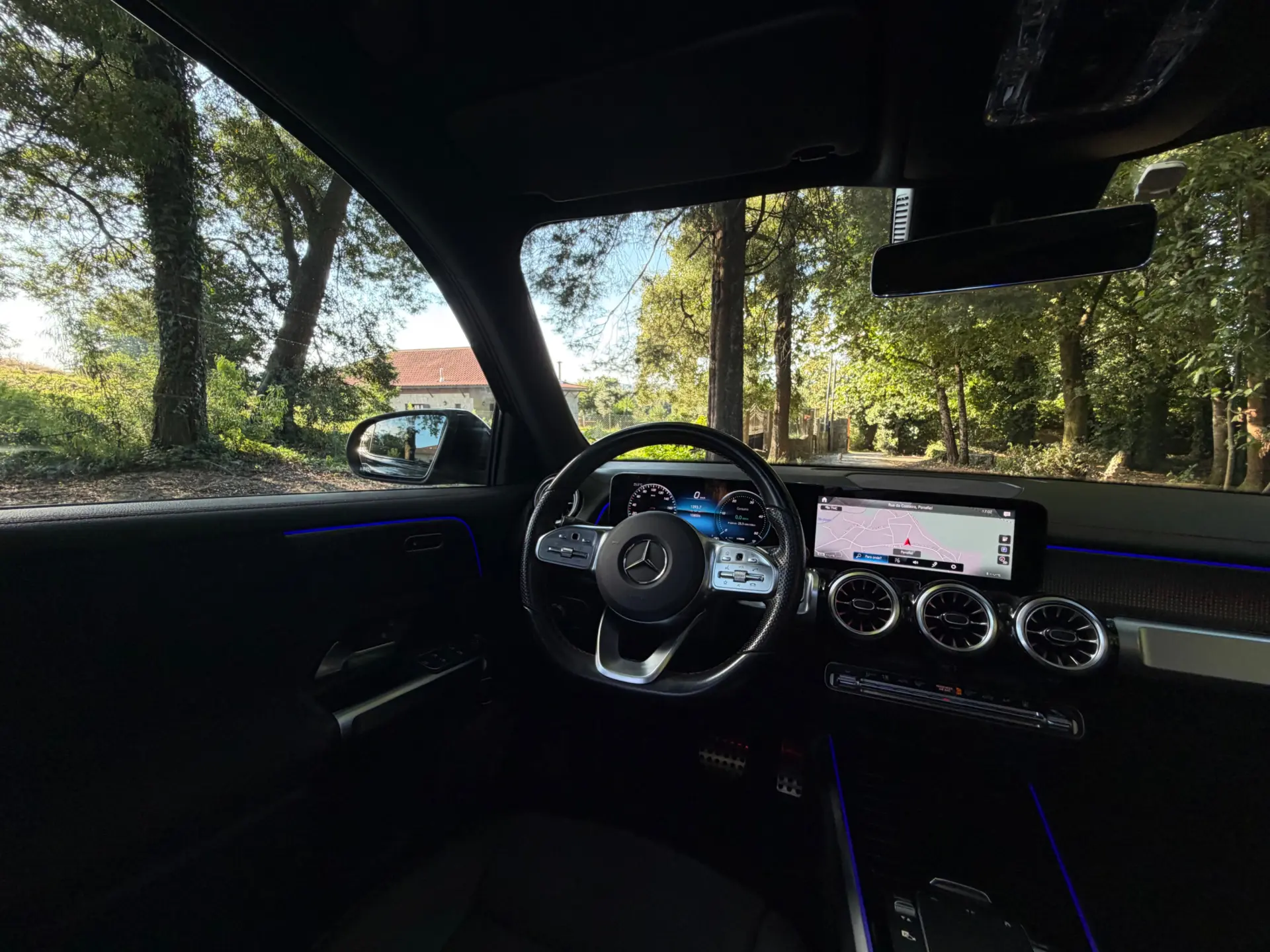 Mercedes-Benz EQB 350 4Matic AMG Line 18