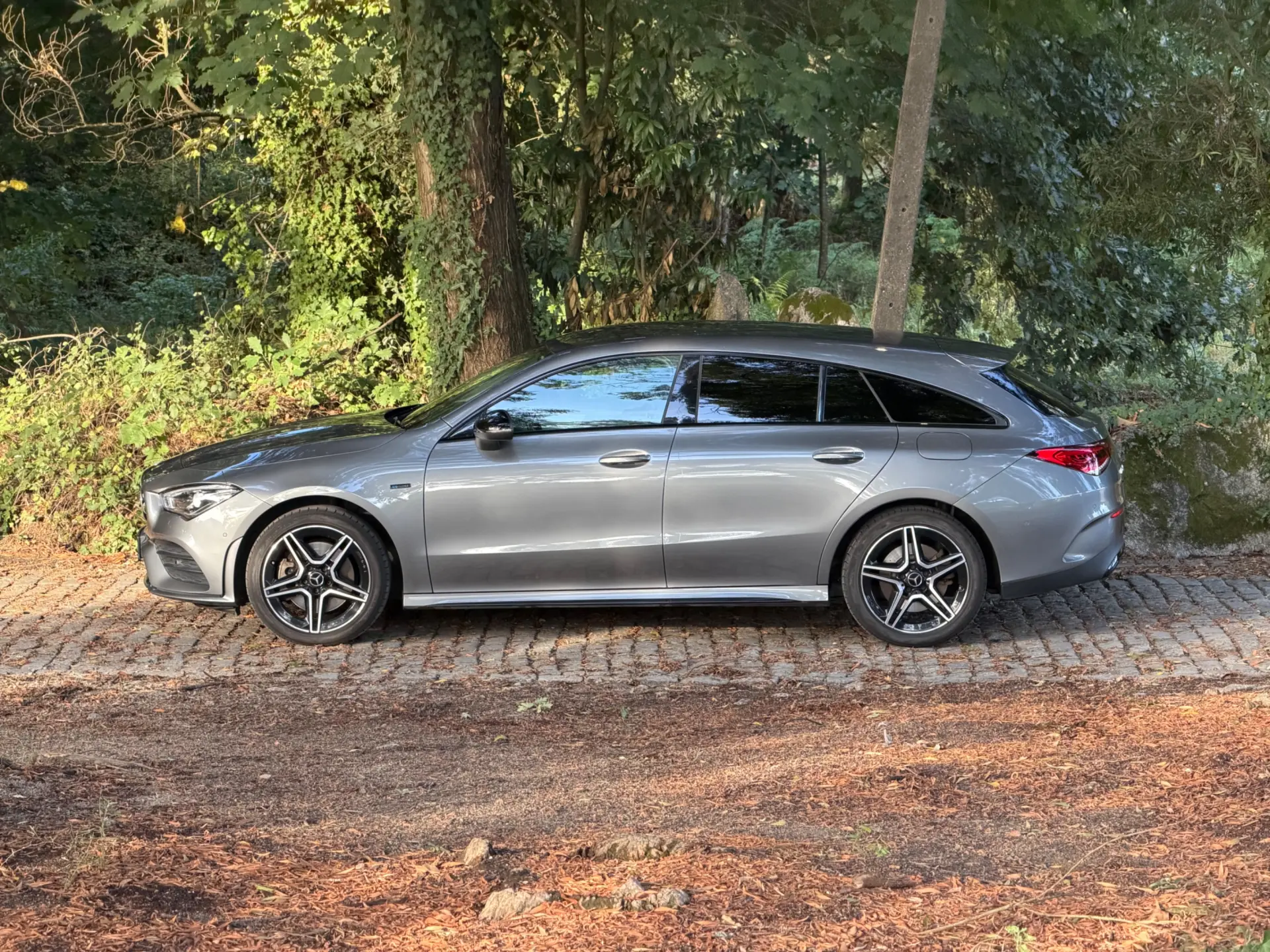 Mercedes-Benz CLA 250 e 8G-DCT Edition AMG Line 47