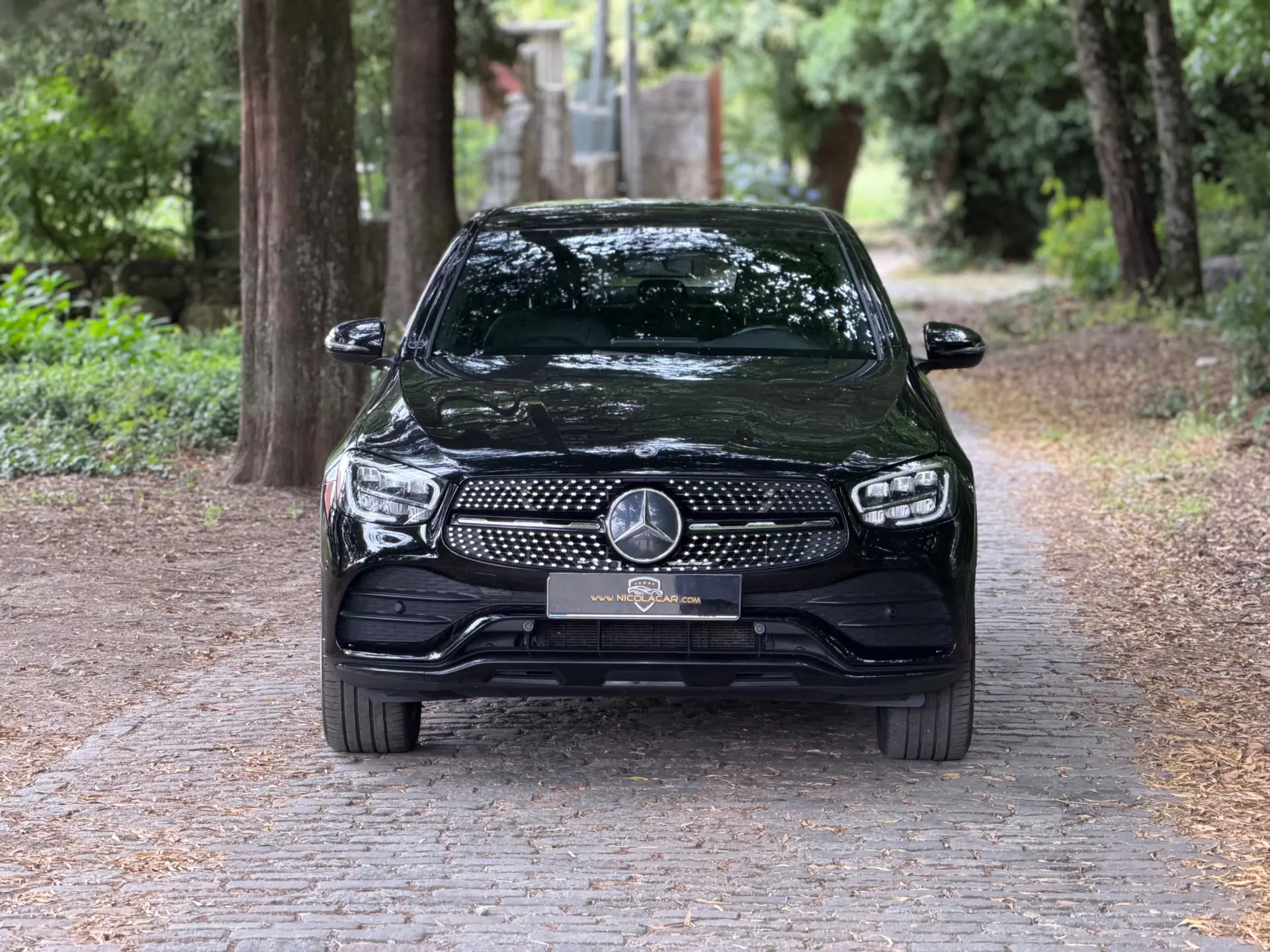 Mercedes-Benz GLC 300 de Coupé 4Matic 2