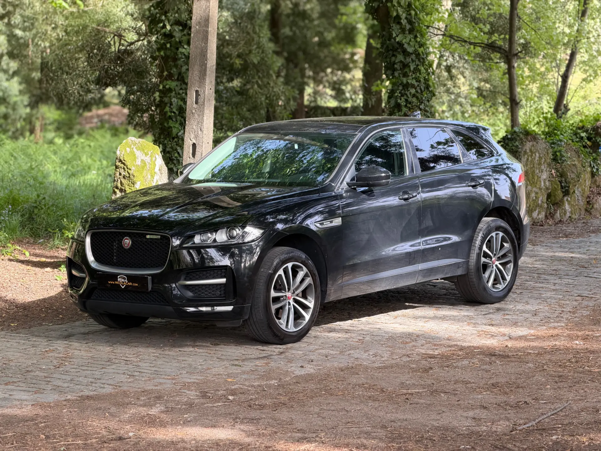 Jaguar F-Pace 3
