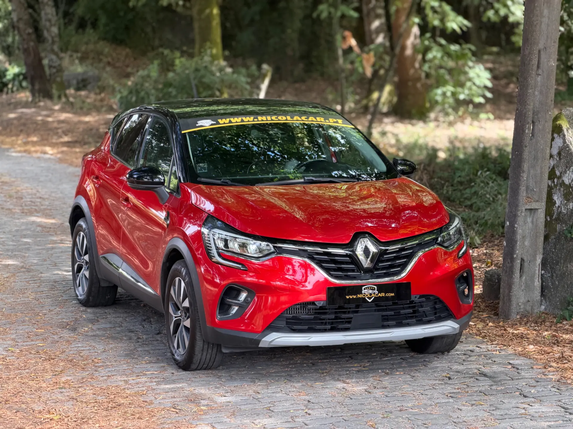 Renault Captur 1.0 TCe Exclusive 2