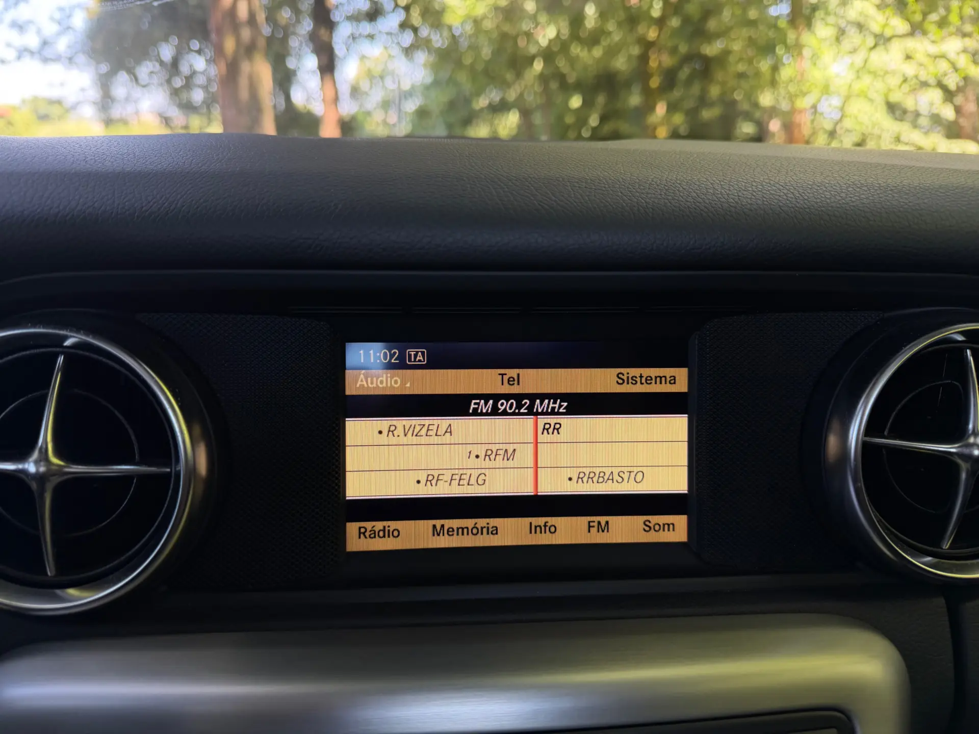 Mercedes-Benz SLK 200 Outro 32