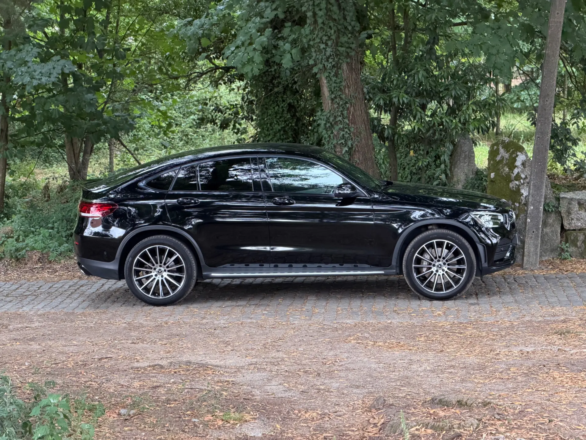 Mercedes-Benz GLC 300 de Coupé 4Matic 7