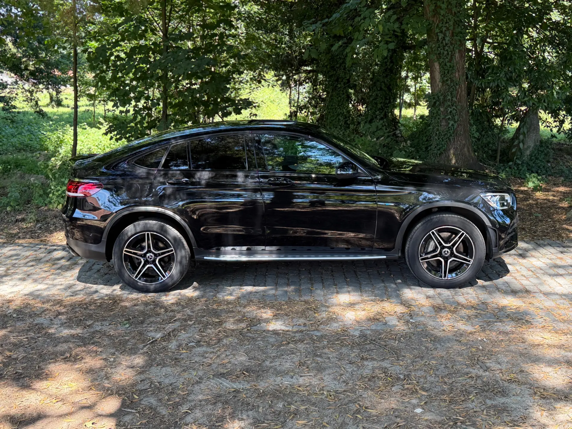 Mercedes-Benz GLC 300 de Coupé 4Matic 8
