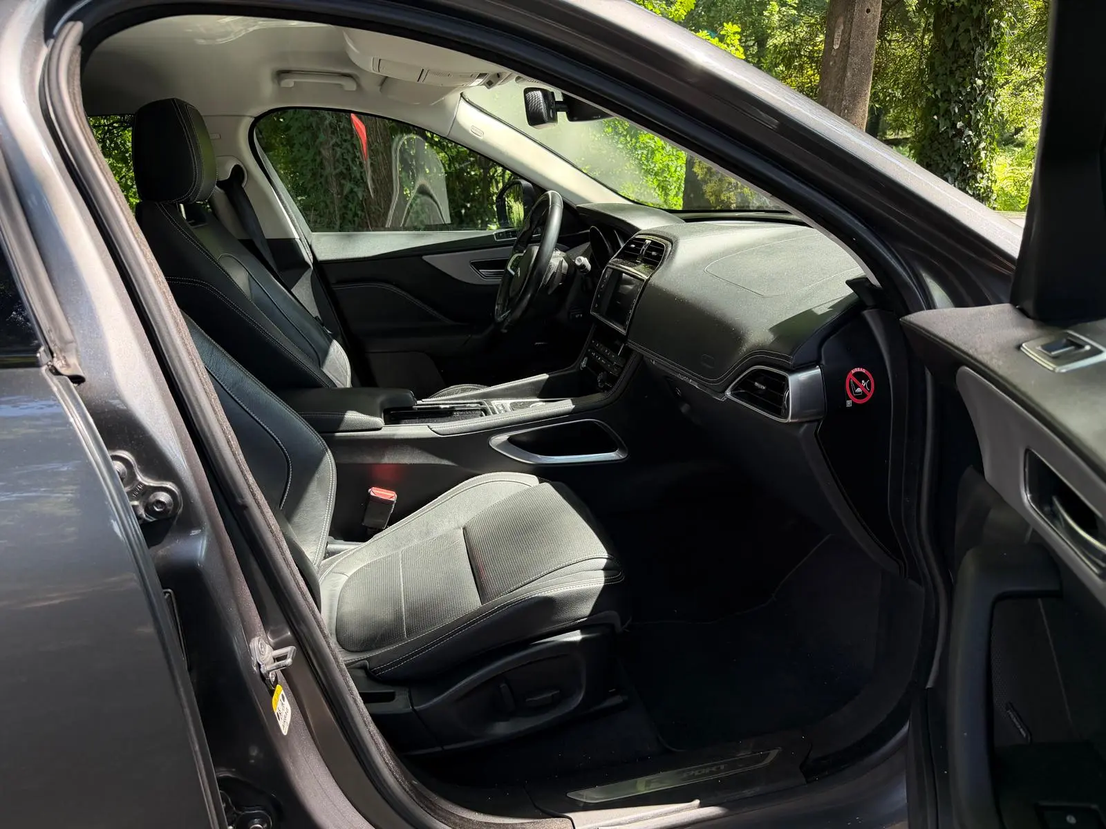 Jaguar F-Pace 2.0 i4D Portfolio AWD Aut. 23