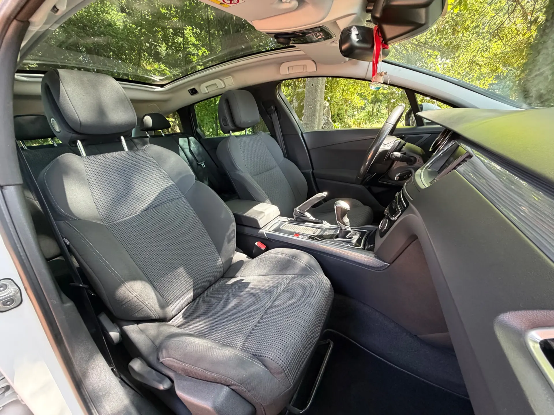 Peugeot 508 SW Allure 26