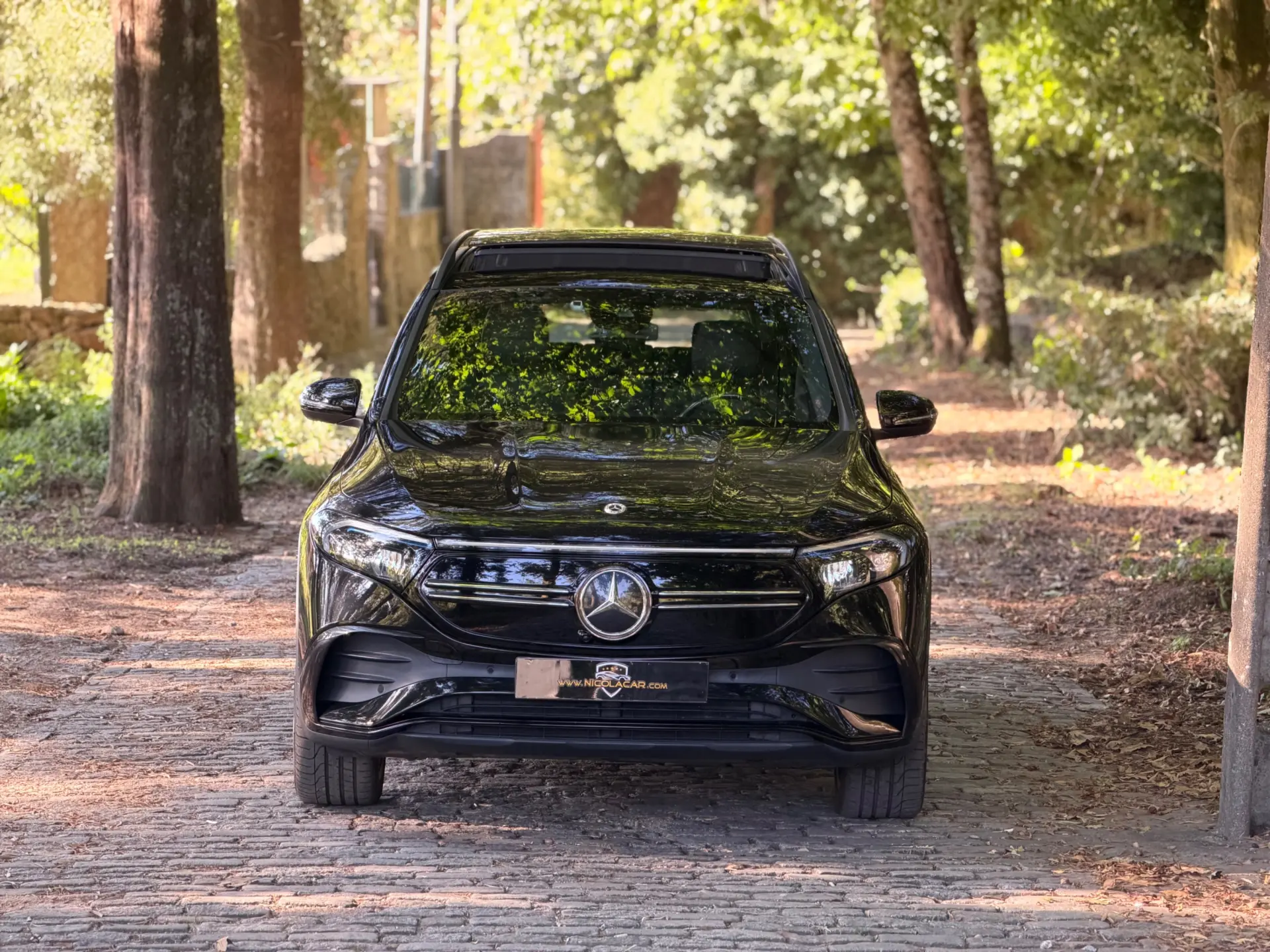 Mercedes-Benz EQB 350 4Matic AMG Line 60