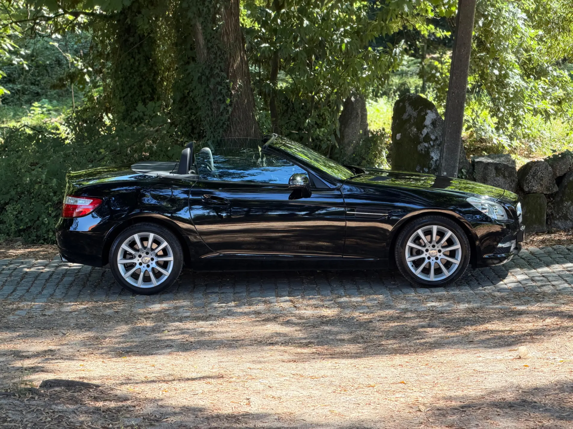 Mercedes-Benz SLK 200 Outro 8