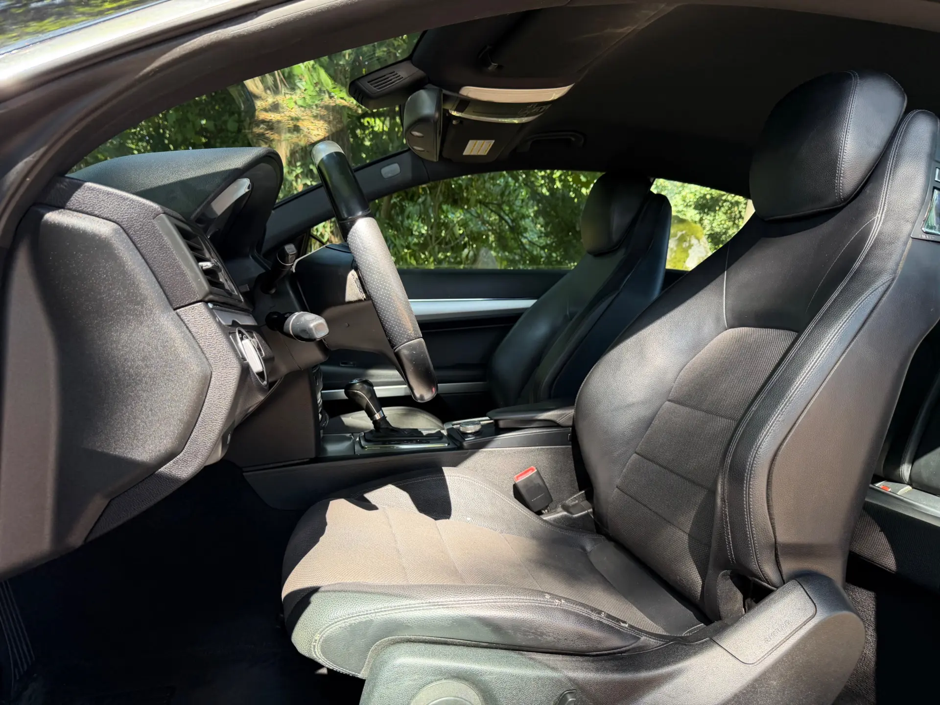 Mercedes-Benz E 220 (BlueTEC) d 9G-TRONIC 40