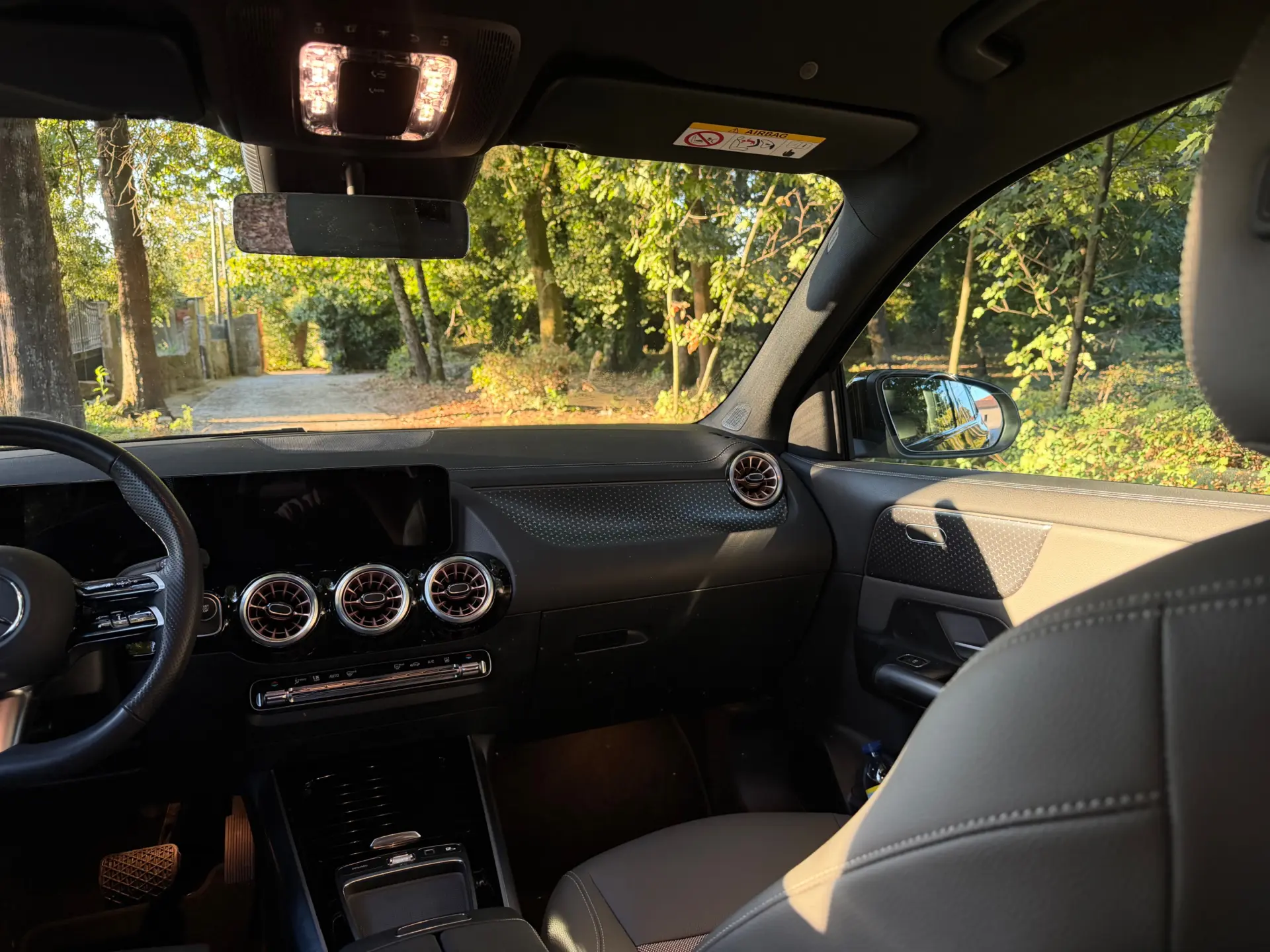 Mercedes-Benz EQA 300 4Matic AMG Line 10