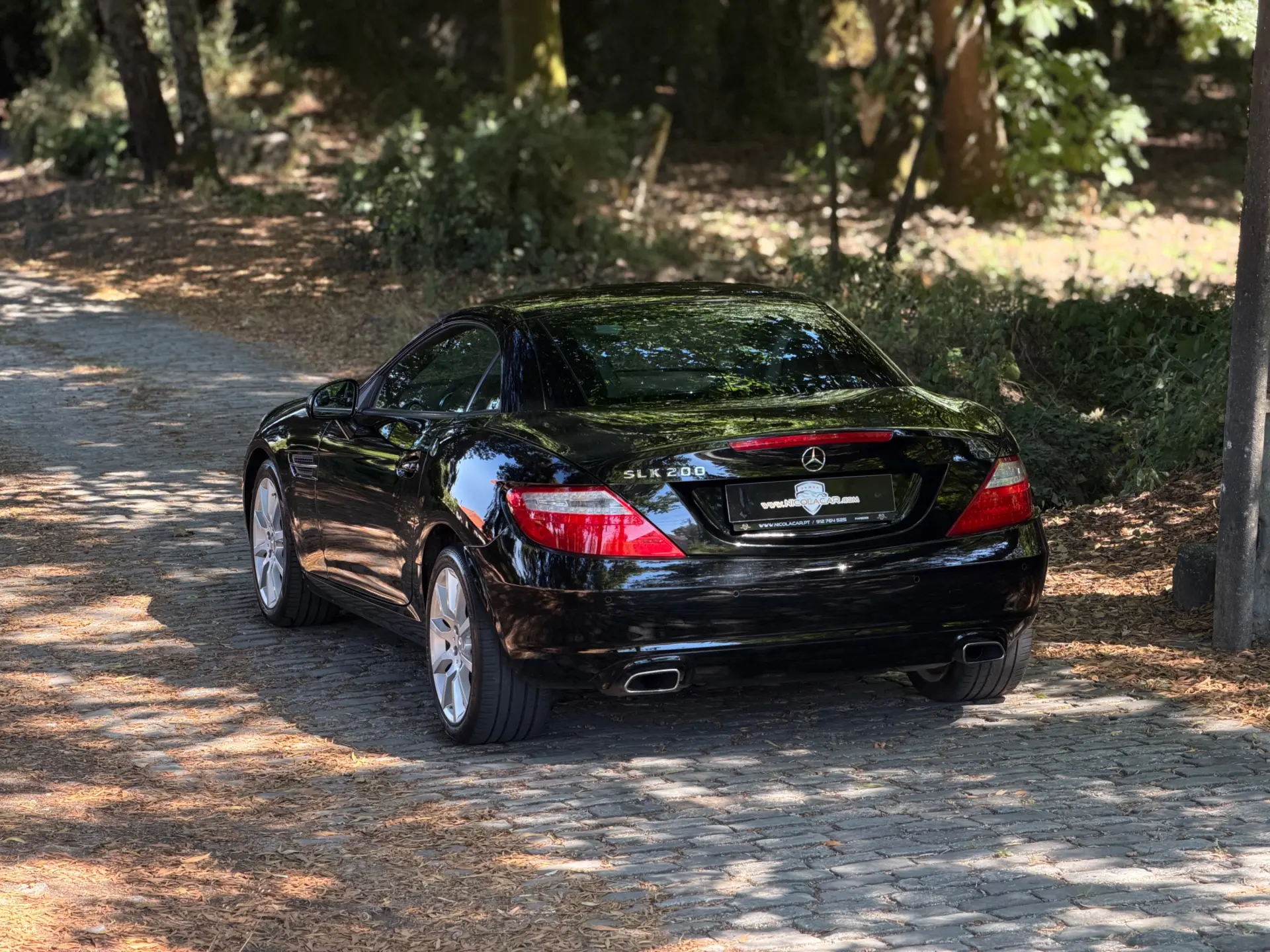 Mercedes-Benz SLK 200 Outro 14