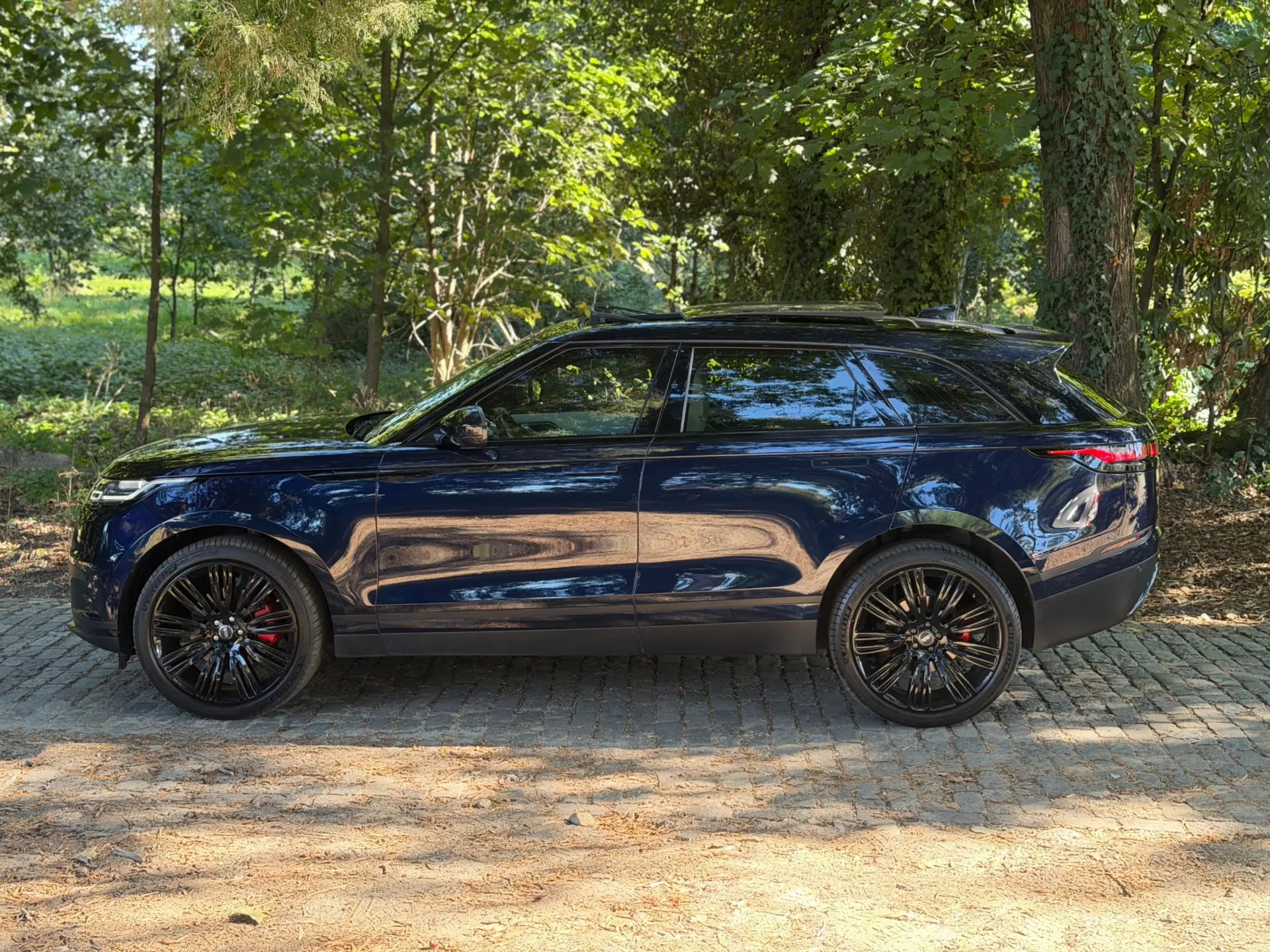 Land Rover Range Rover Velar D200 S 22