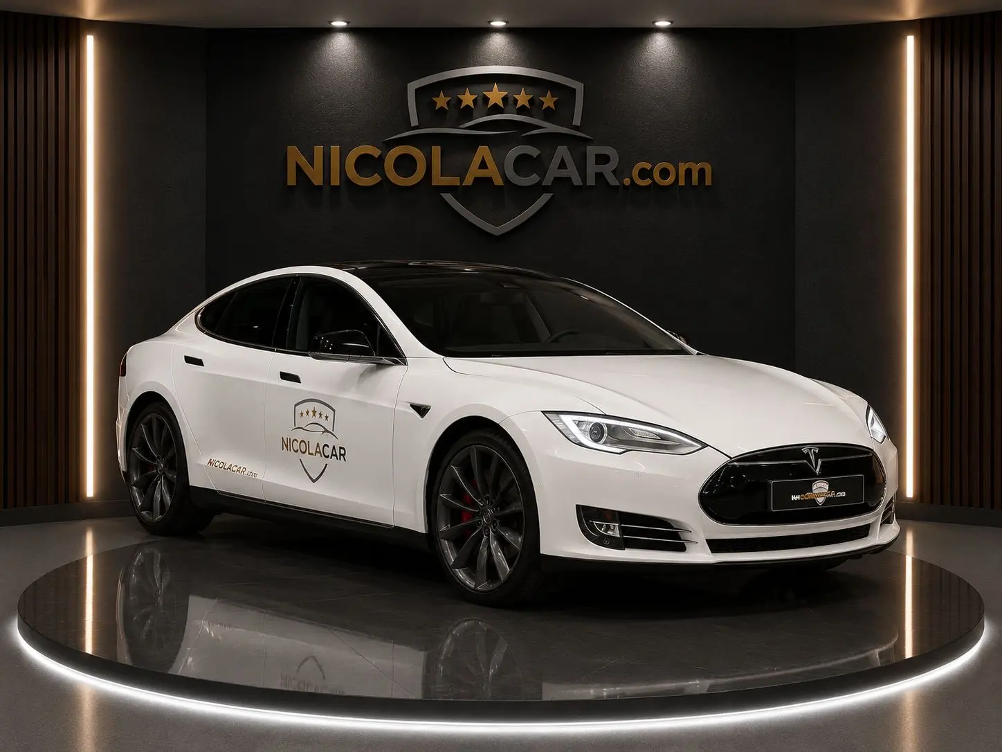Tesla Model S 90D 1