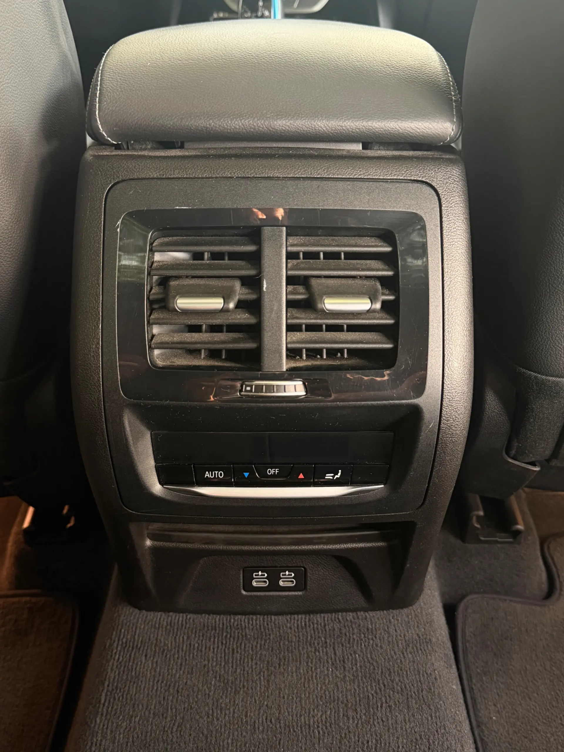 BMW iX3 M Sport Impressive 33