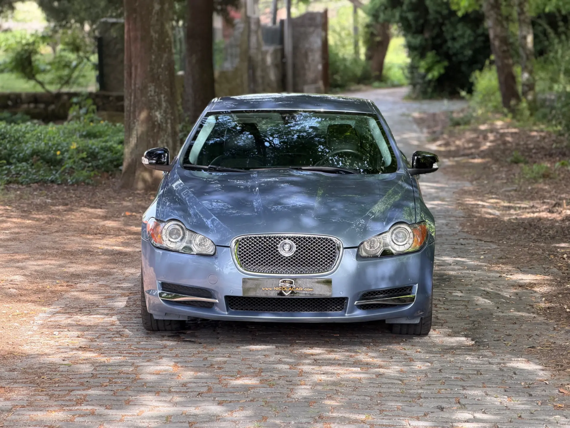 Jaguar XF 2.7 D V6 Premium Luxury 35