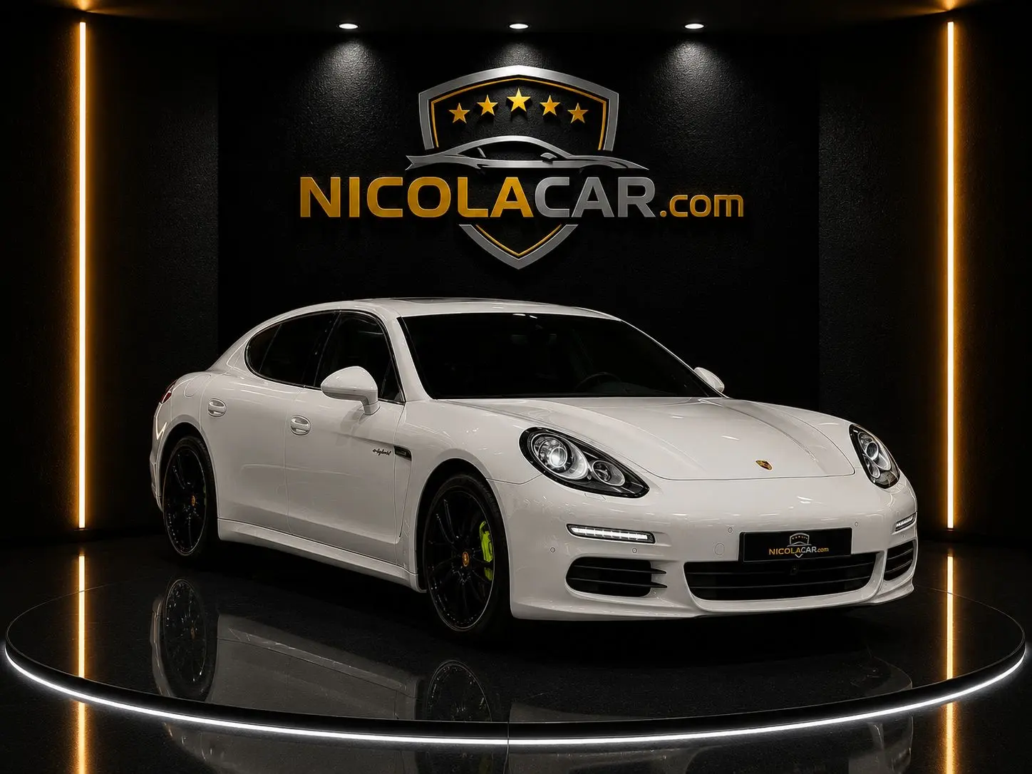 Porsche Panamera S E-Hybrid 1