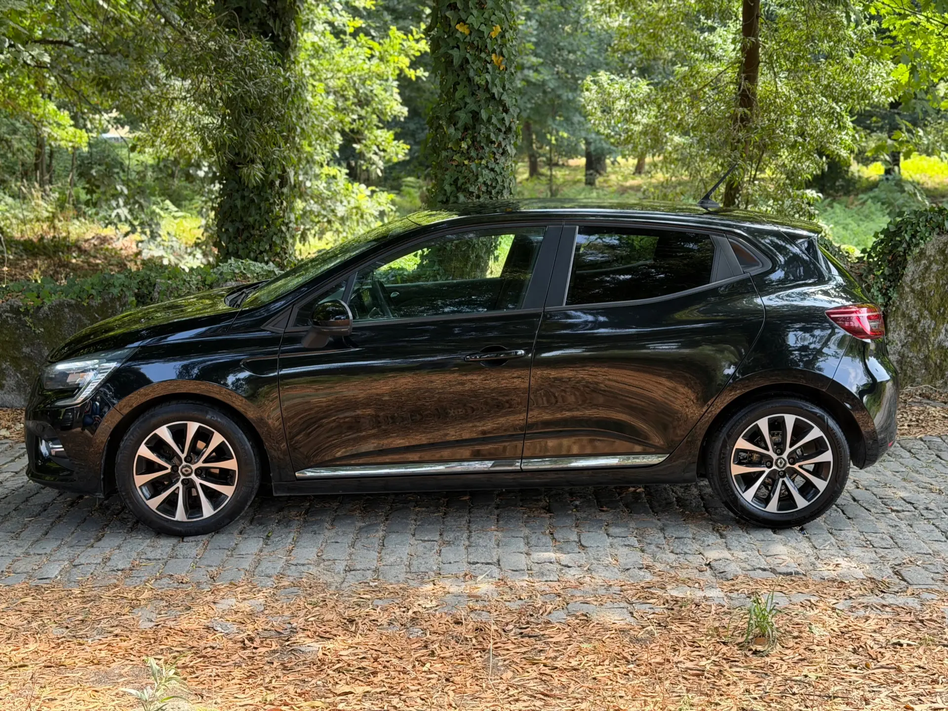 Renault Clio 1.0 TCe Intens Bi-Fuel 9