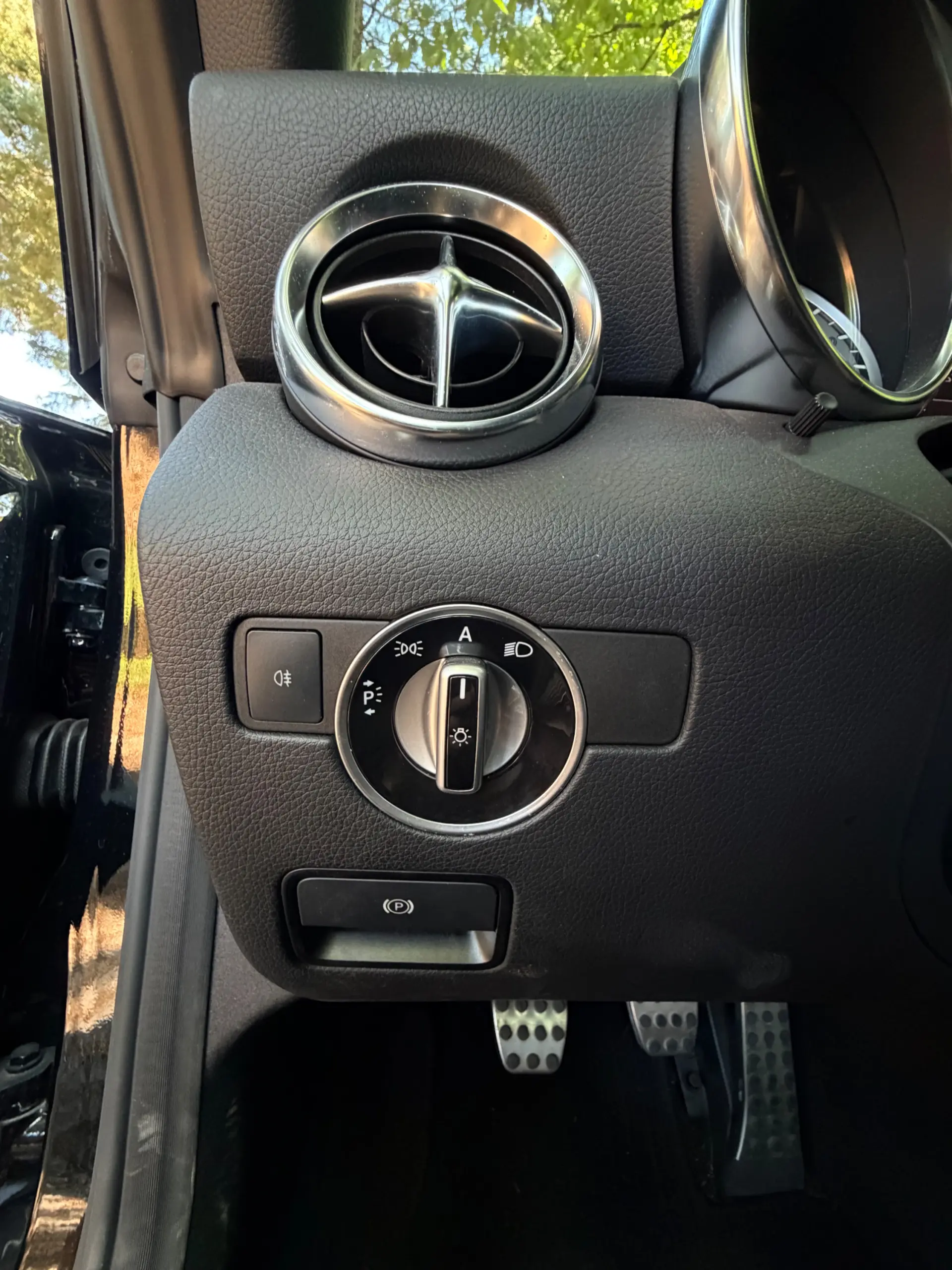 Mercedes-Benz SLK 200 Outro 30