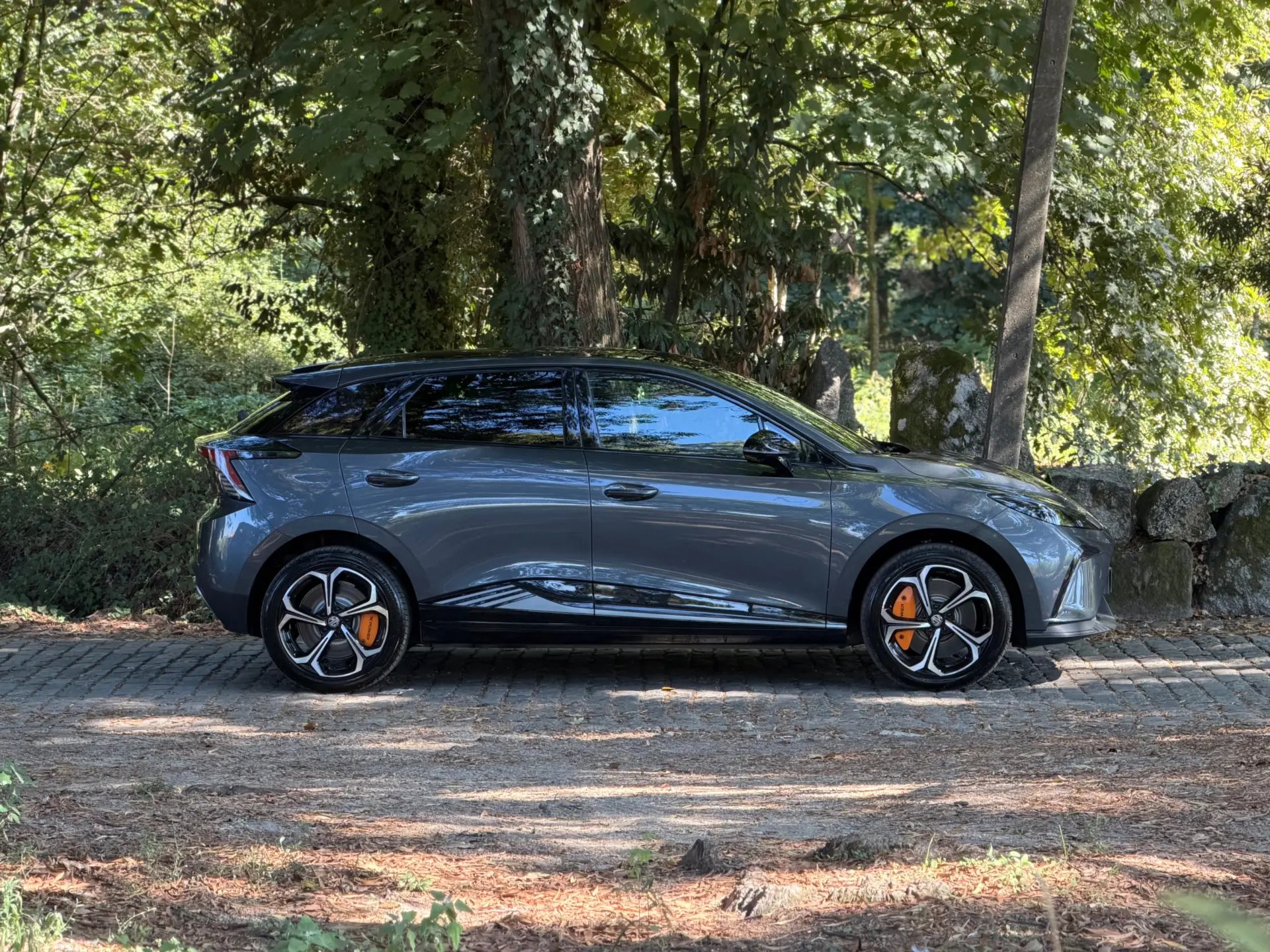 MG MG4 4 EV 64kWh XPower 7