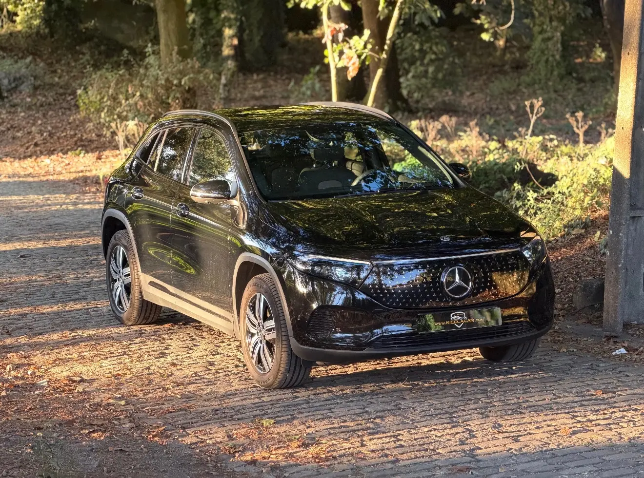 Mercedes-Benz EQA 300 4Matic AMG Line 41
