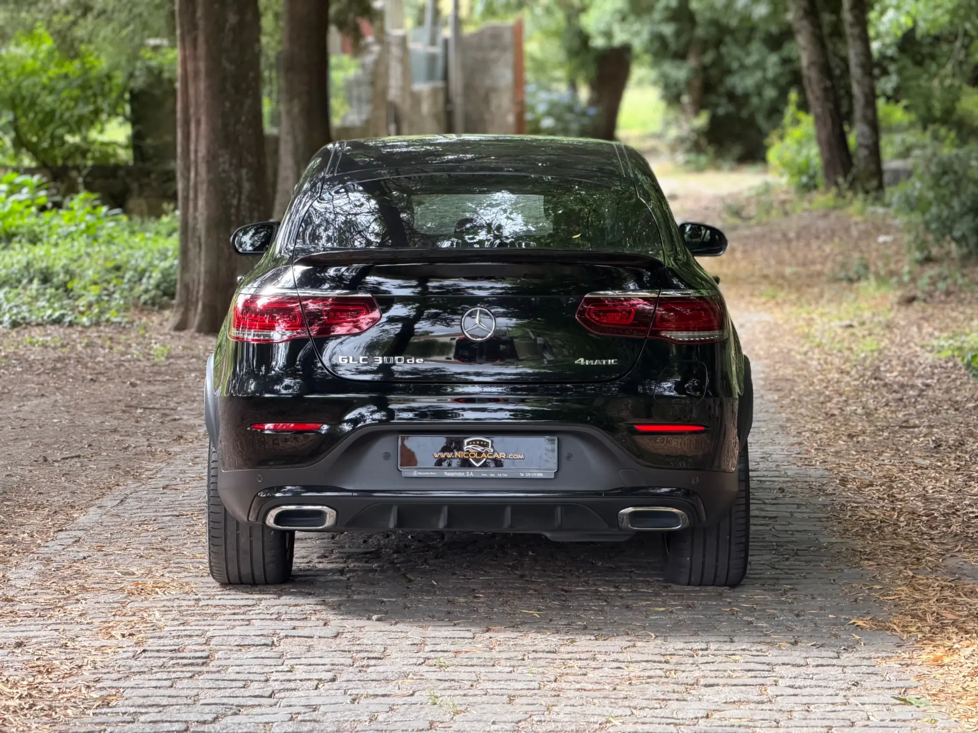 Mercedes-Benz GLC 300 de Coupé 4Matic 41