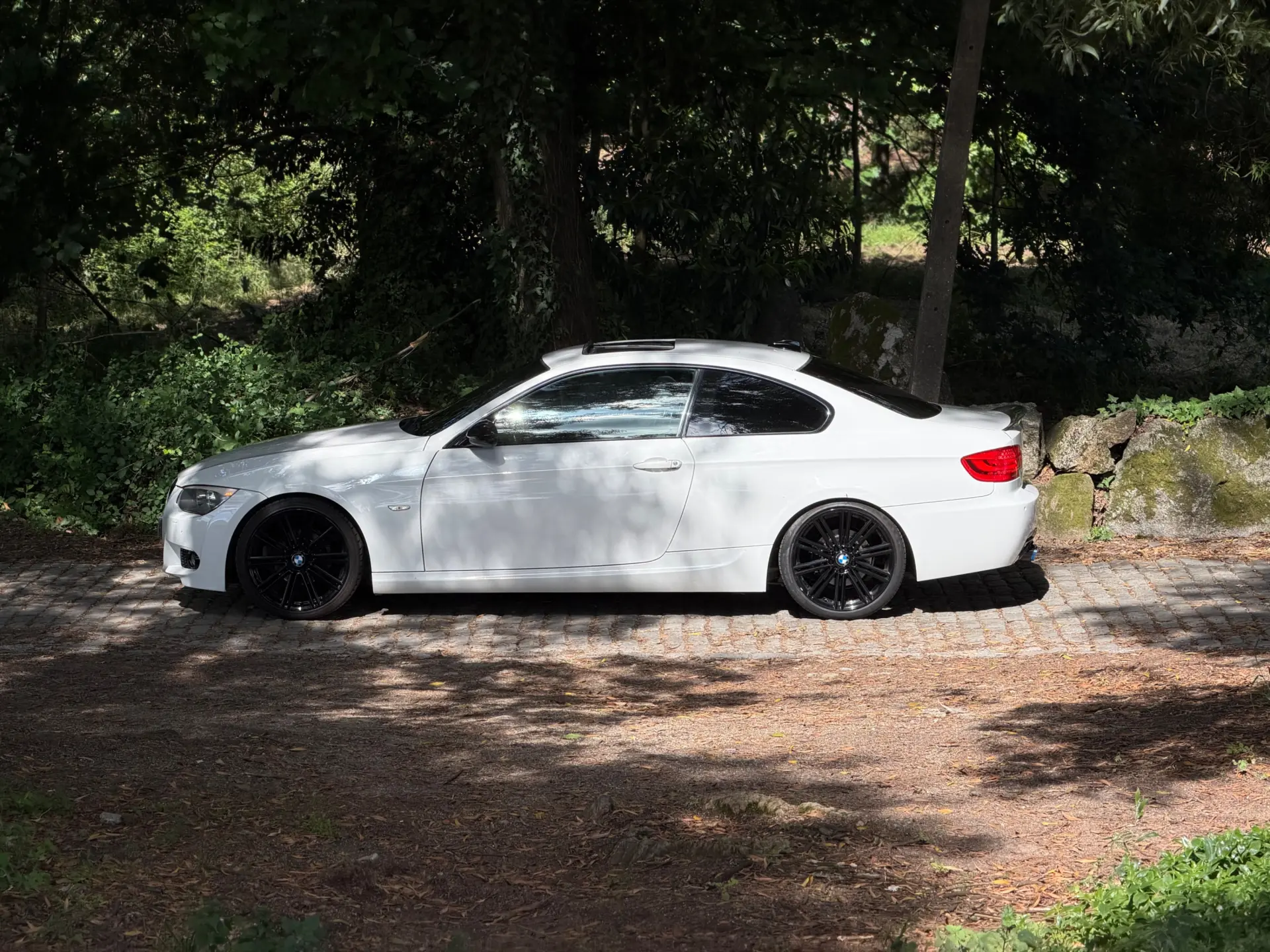 BMW 320 d Coupe 10