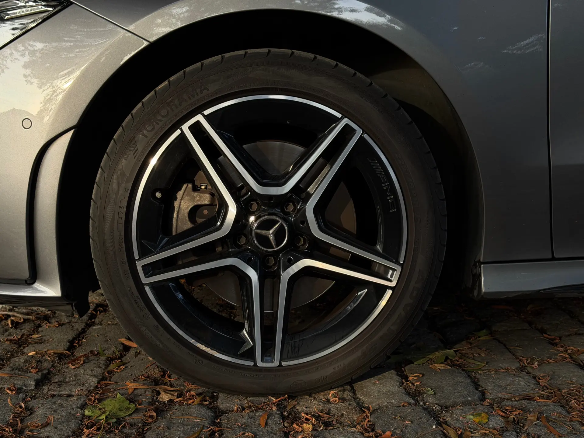 Mercedes-Benz CLA 250 e 8G-DCT Edition AMG Line 32