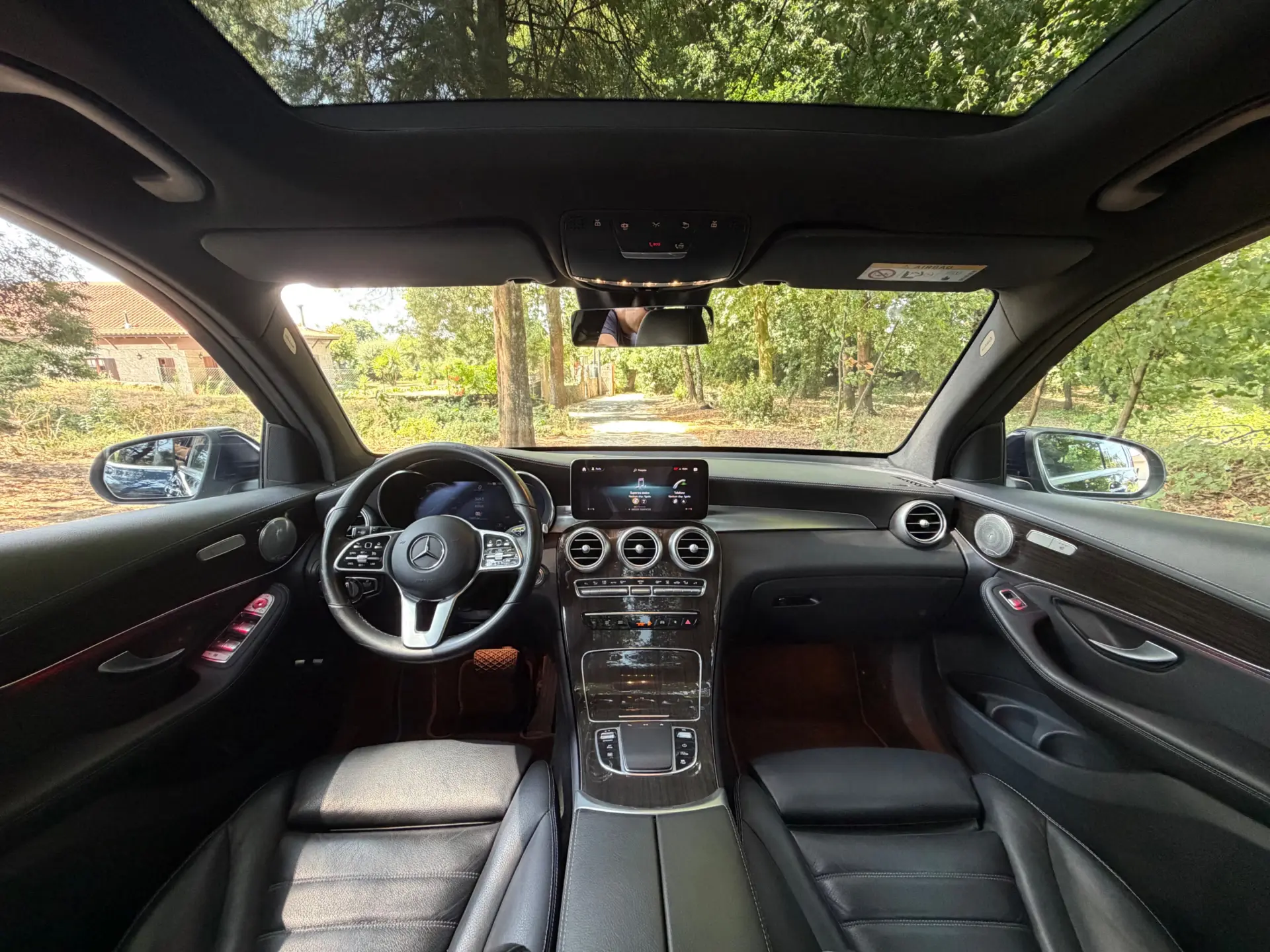 Mercedes-Benz GLC 300 e 4Matic 11