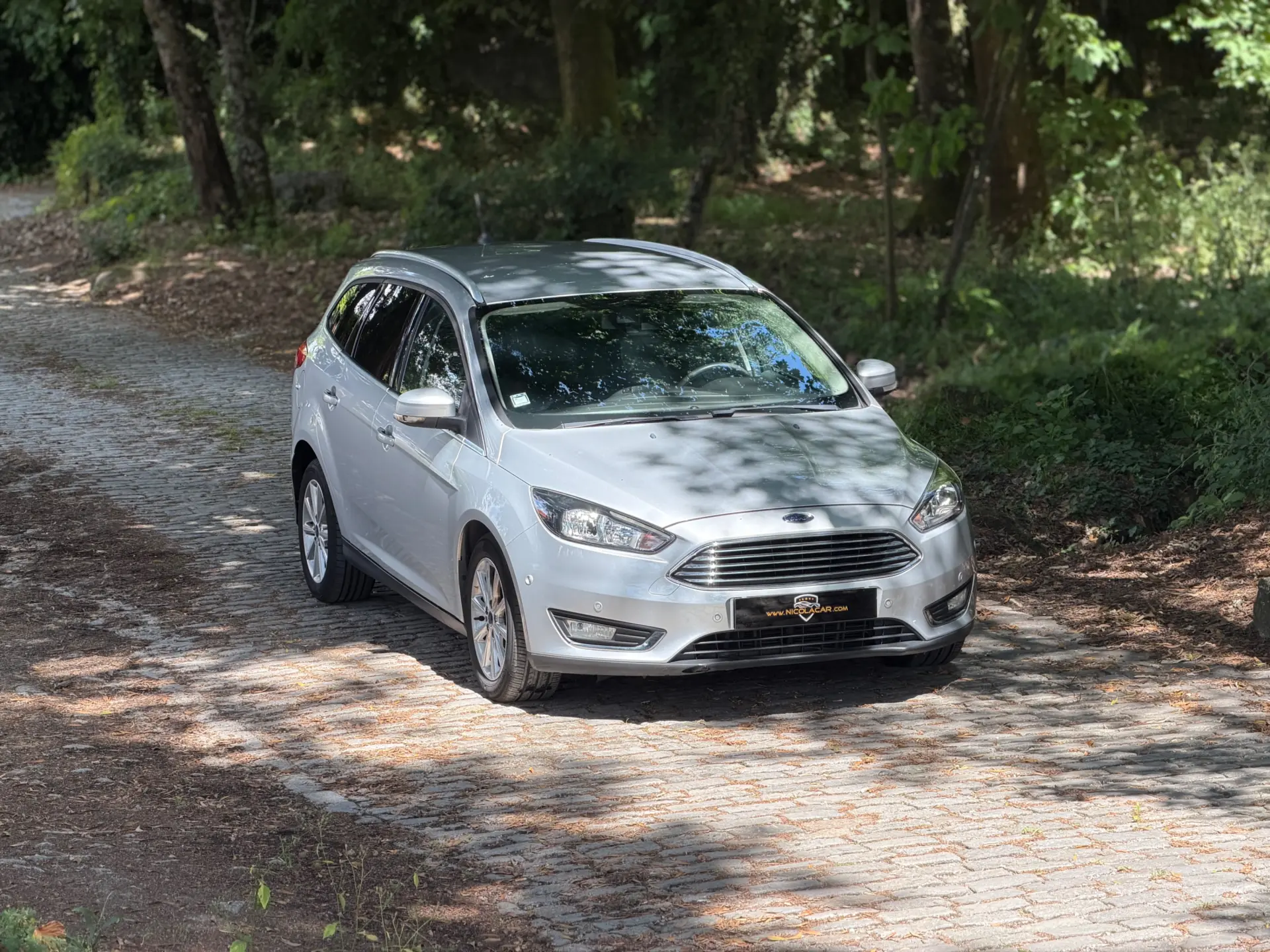 Ford Focus SW 1.0 EcoBoost Titanium 32