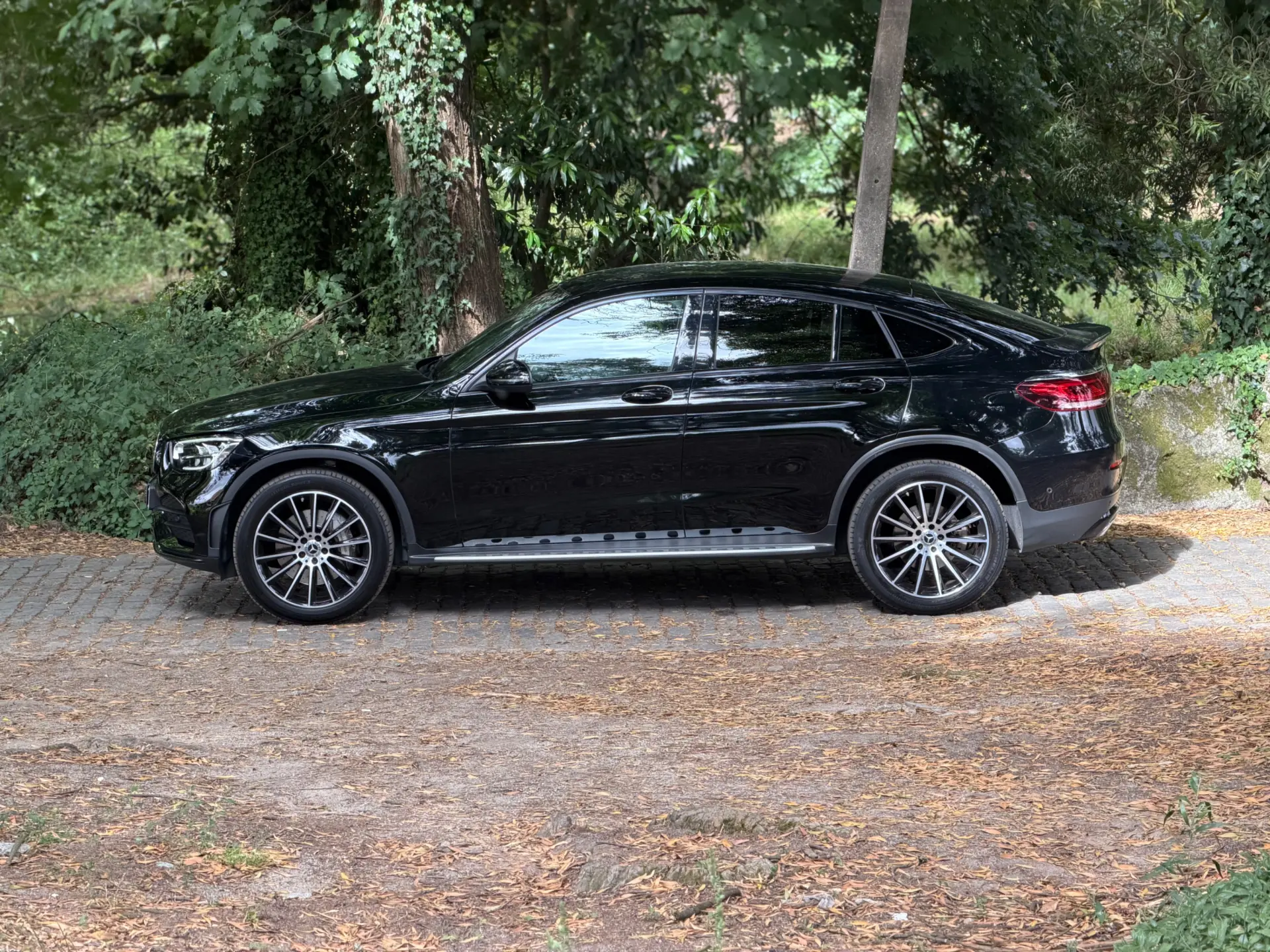 Mercedes-Benz GLC 300 de Coupé 4Matic 9