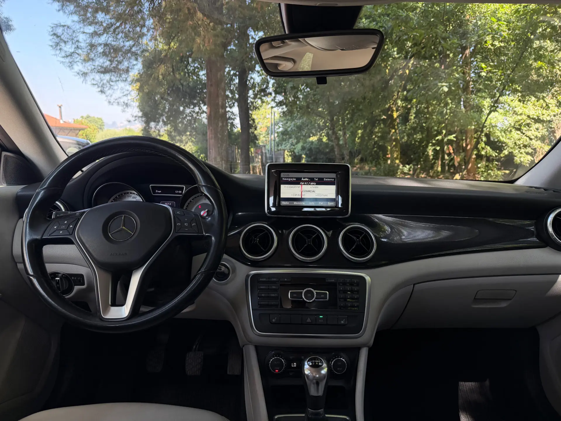 Mercedes-Benz CLA 200 CDI AMG Line 12