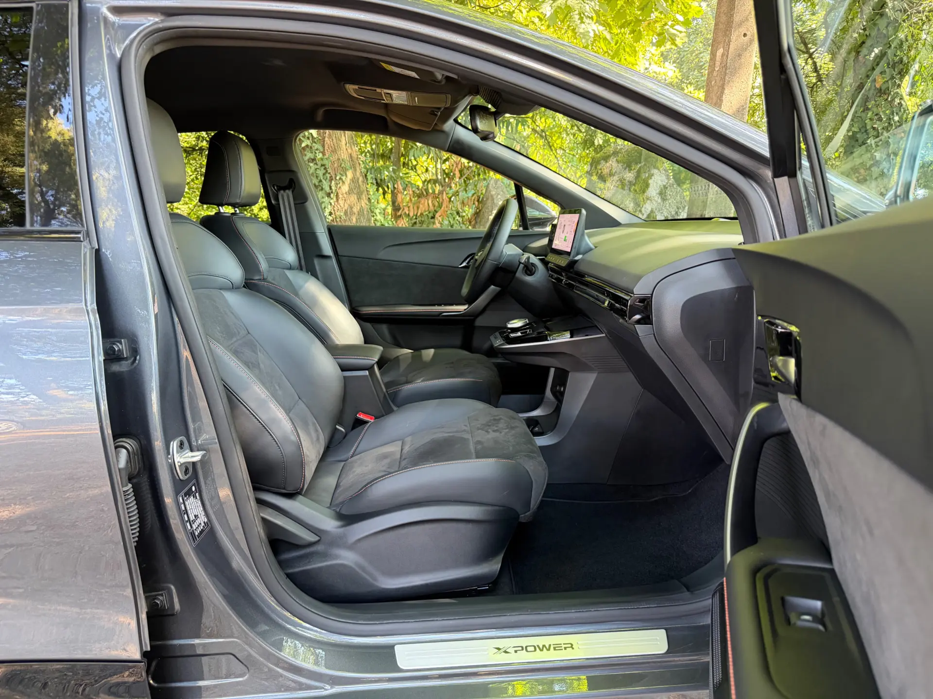 MG MG4 4 EV 64kWh XPower 37