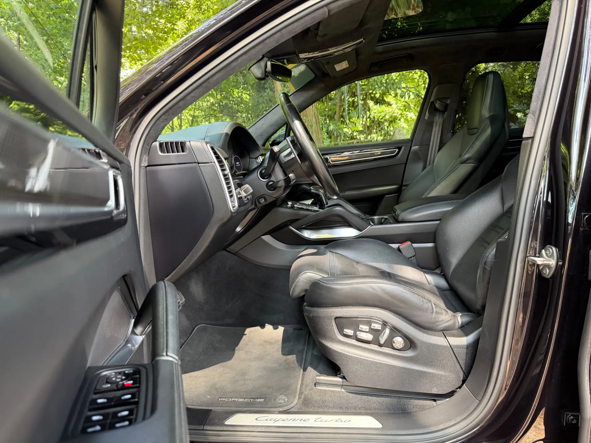 Porsche Cayenne Turbo 41