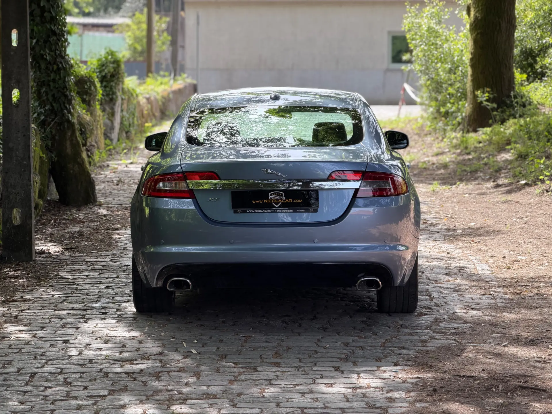 Jaguar XF 2.7 D V6 Premium Luxury 36