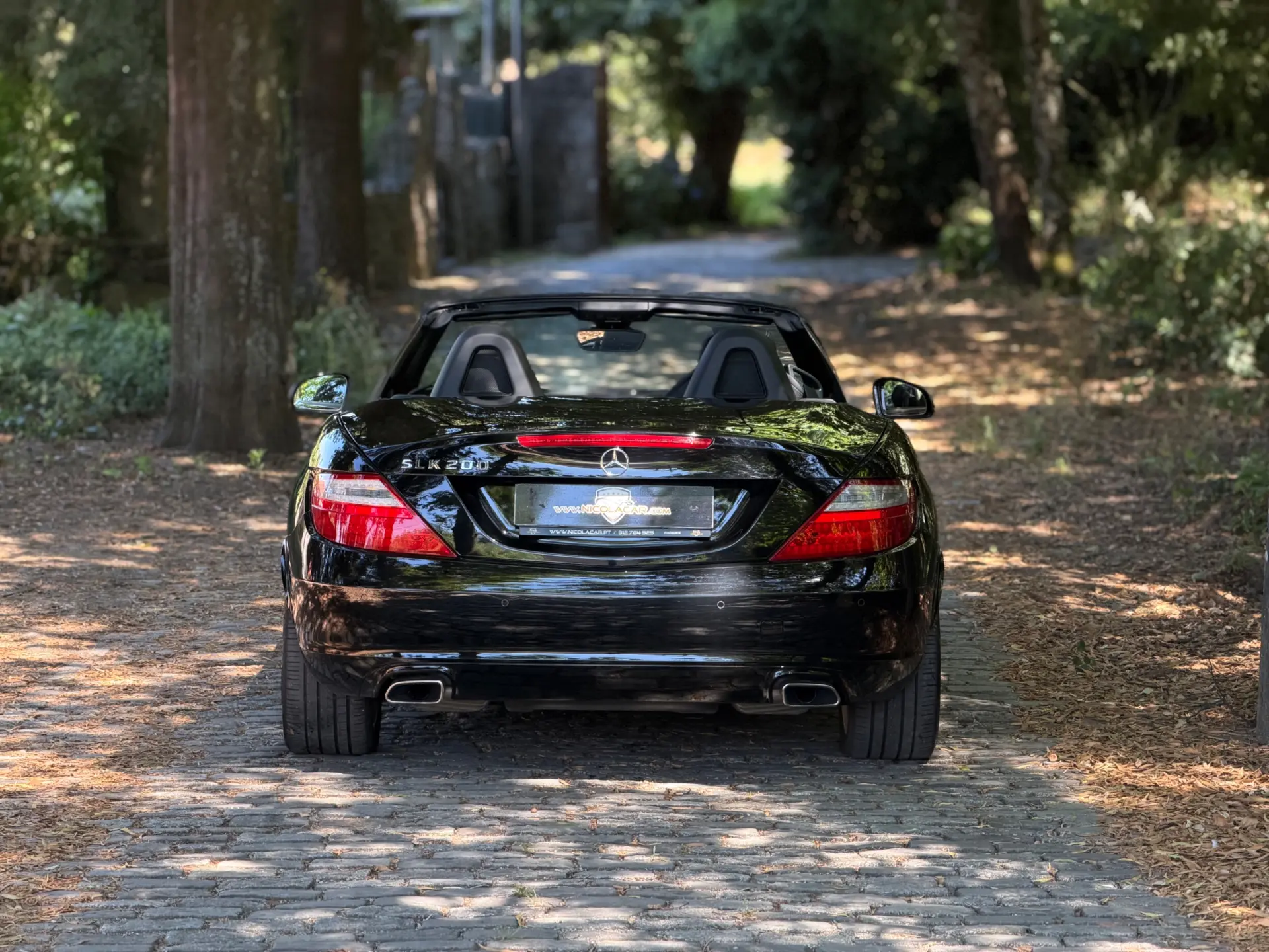 Mercedes-Benz SLK 200 Outro 15