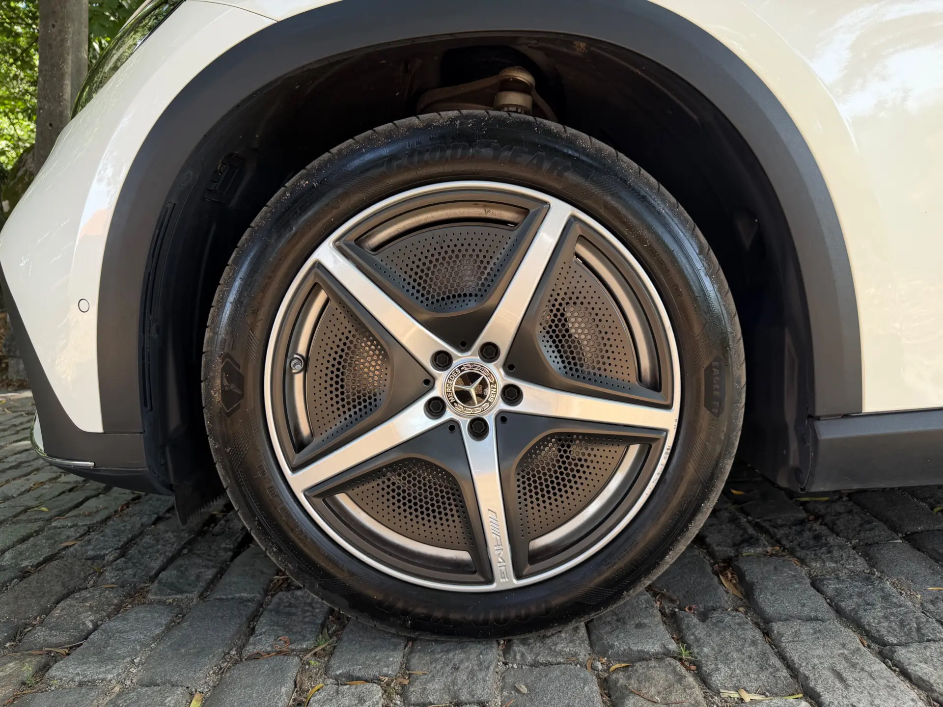 Mercedes-Benz EQE SUV 350 4Matic Edition 55