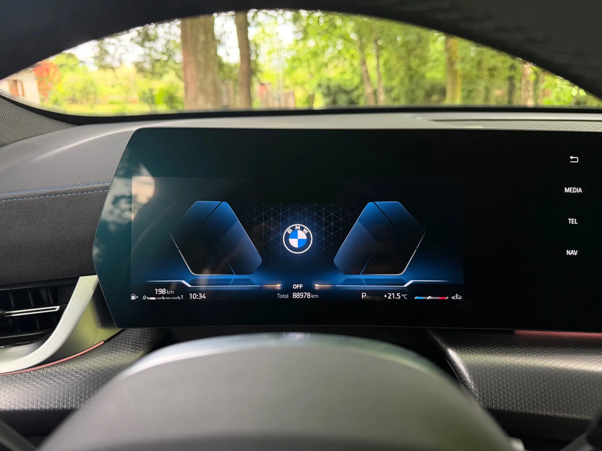 BMW X2 18 d sDrive Auto Pack M 23