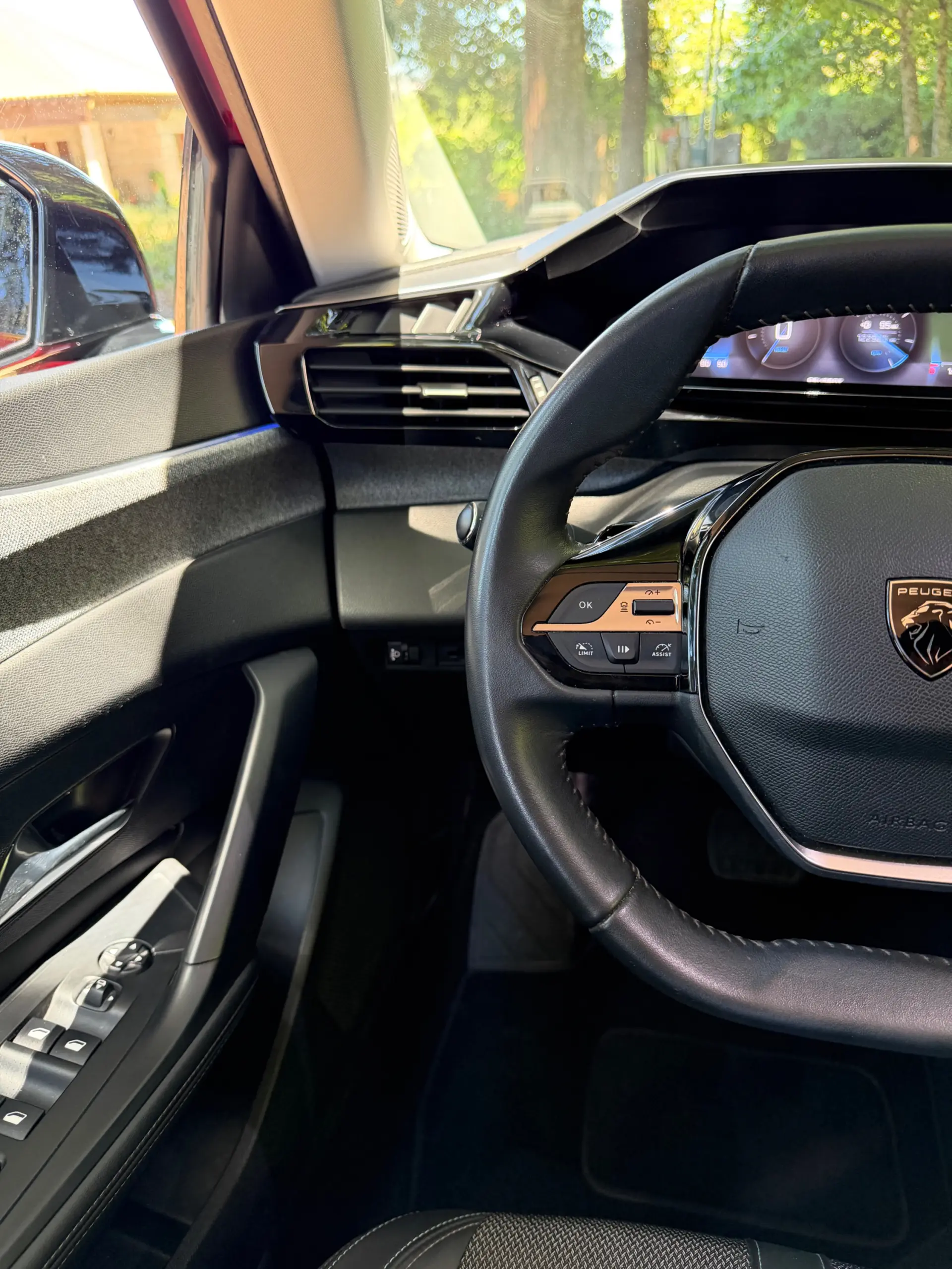 Peugeot 308 SW 1.2 PureTech Allure Pack EAT8 18