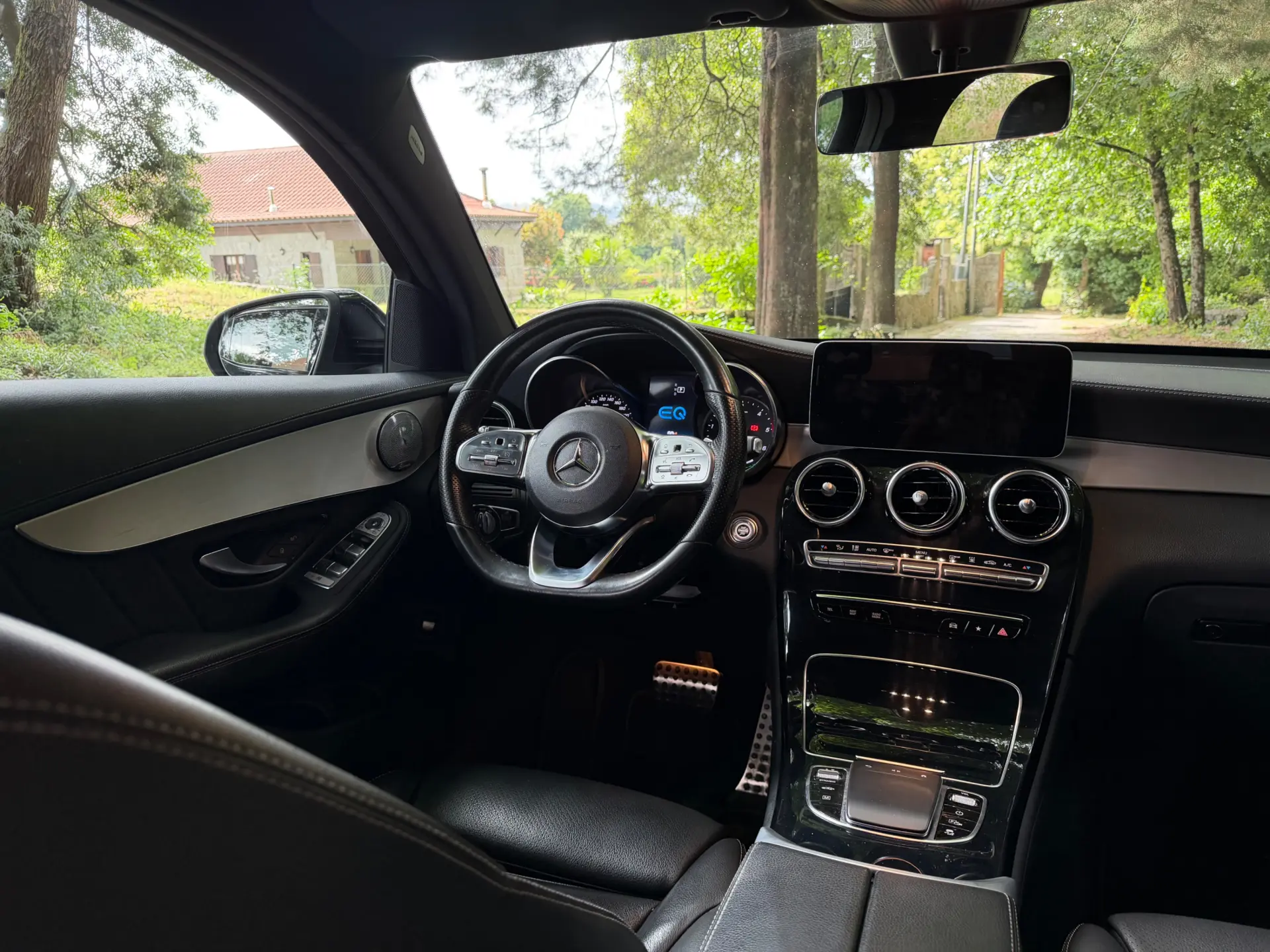 Mercedes-Benz GLC 300 de Coupé 4Matic 14