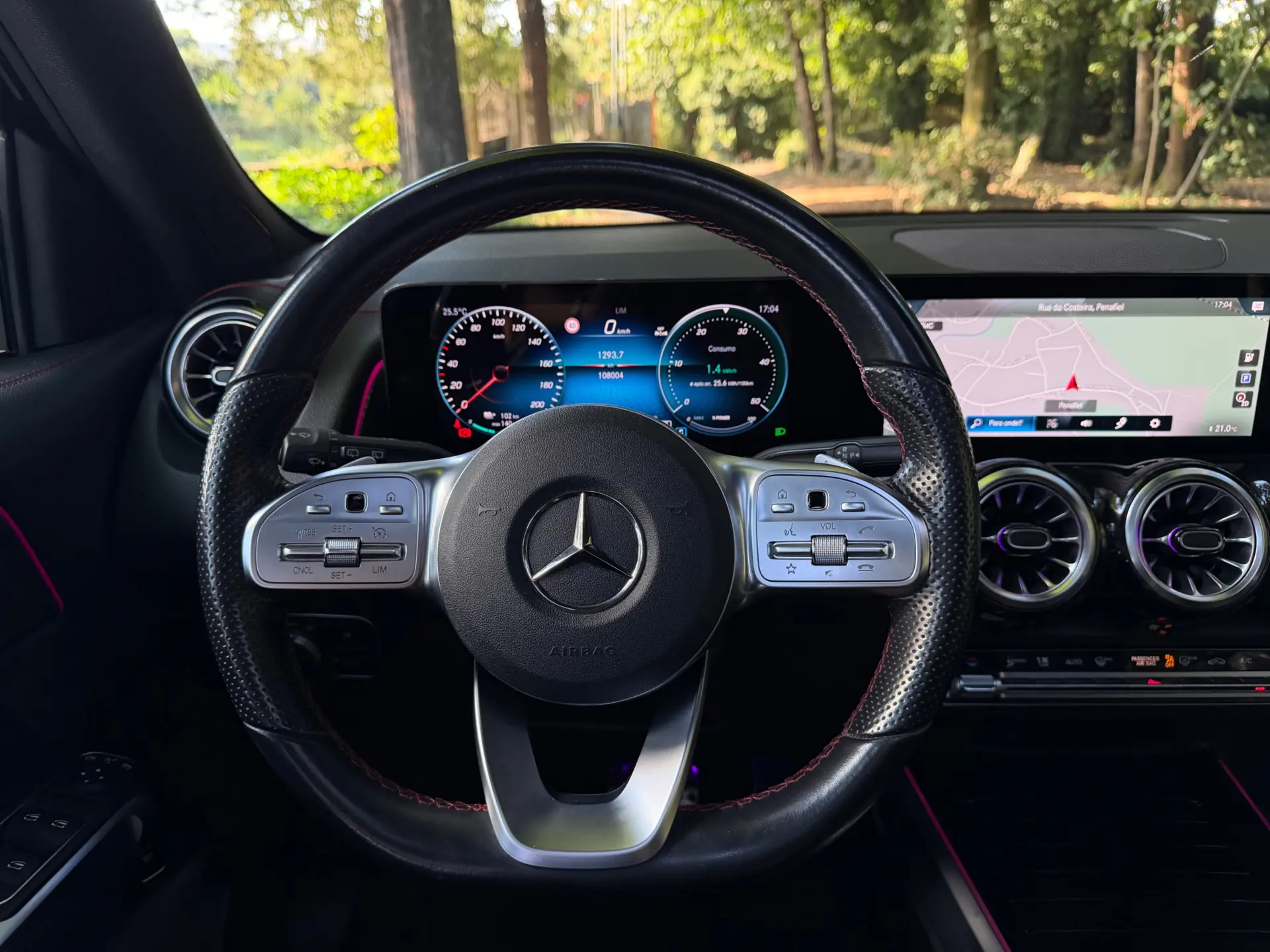 Mercedes-Benz EQB 350 4Matic AMG Line 20