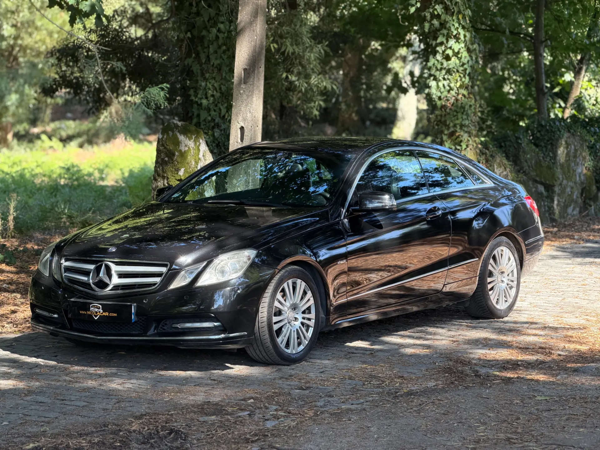 Mercedes-Benz E 220 (BlueTEC) d 9G-TRONIC 4