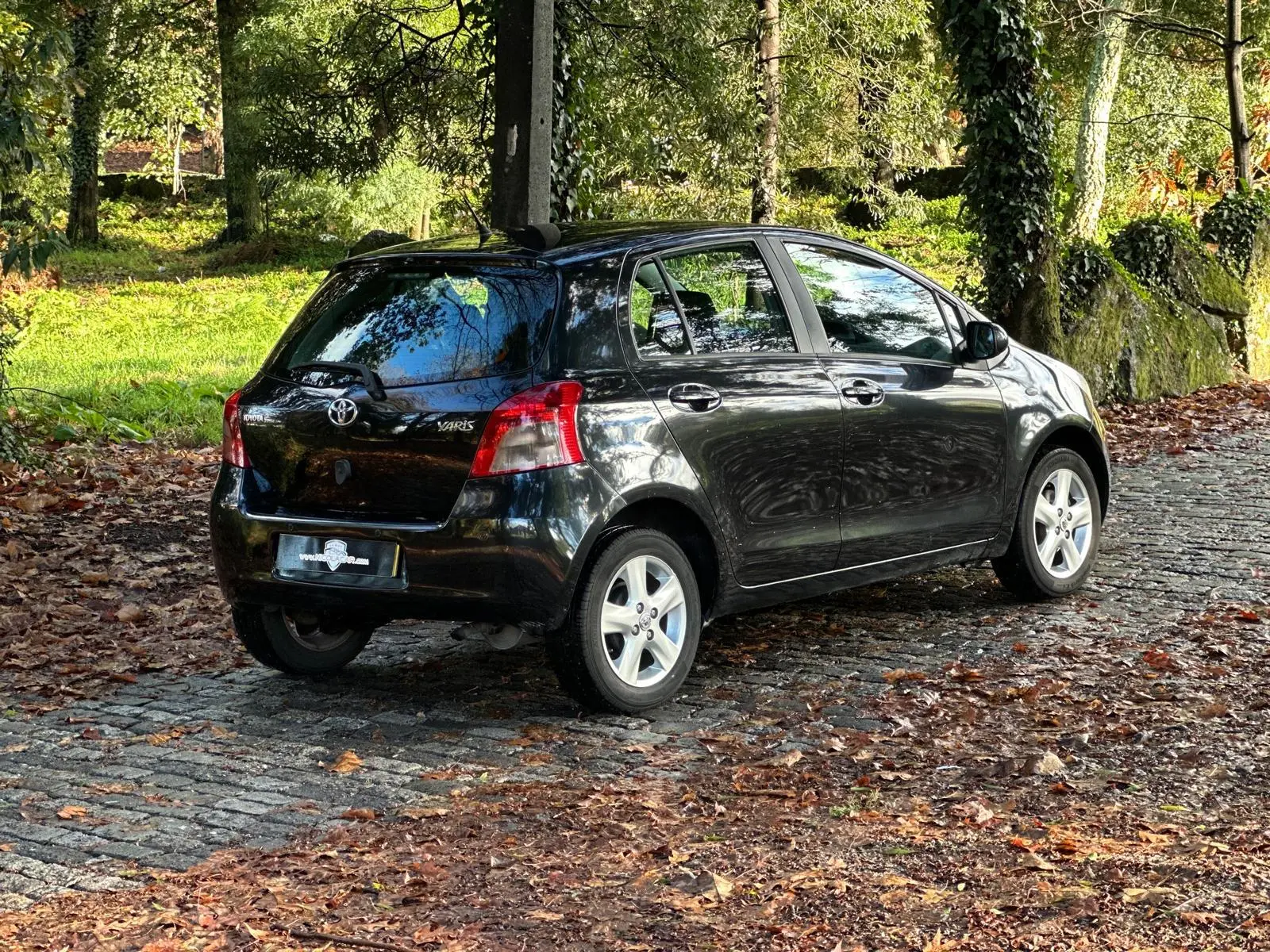 Toyota Yaris 1.0 VVT-i High Pack MM 37