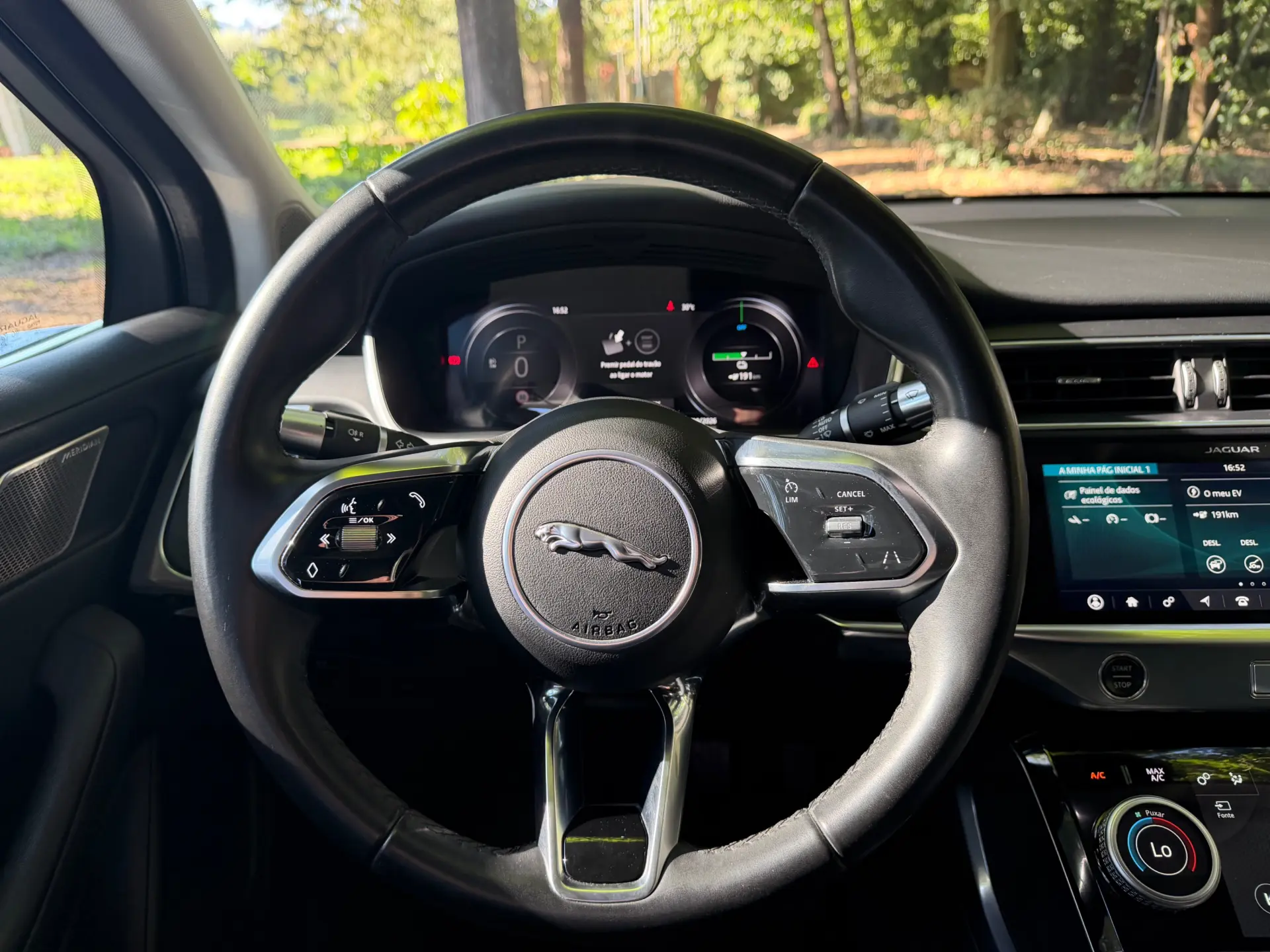 Jaguar I-Pace EV400 R-Dynamic HSE AWD 21