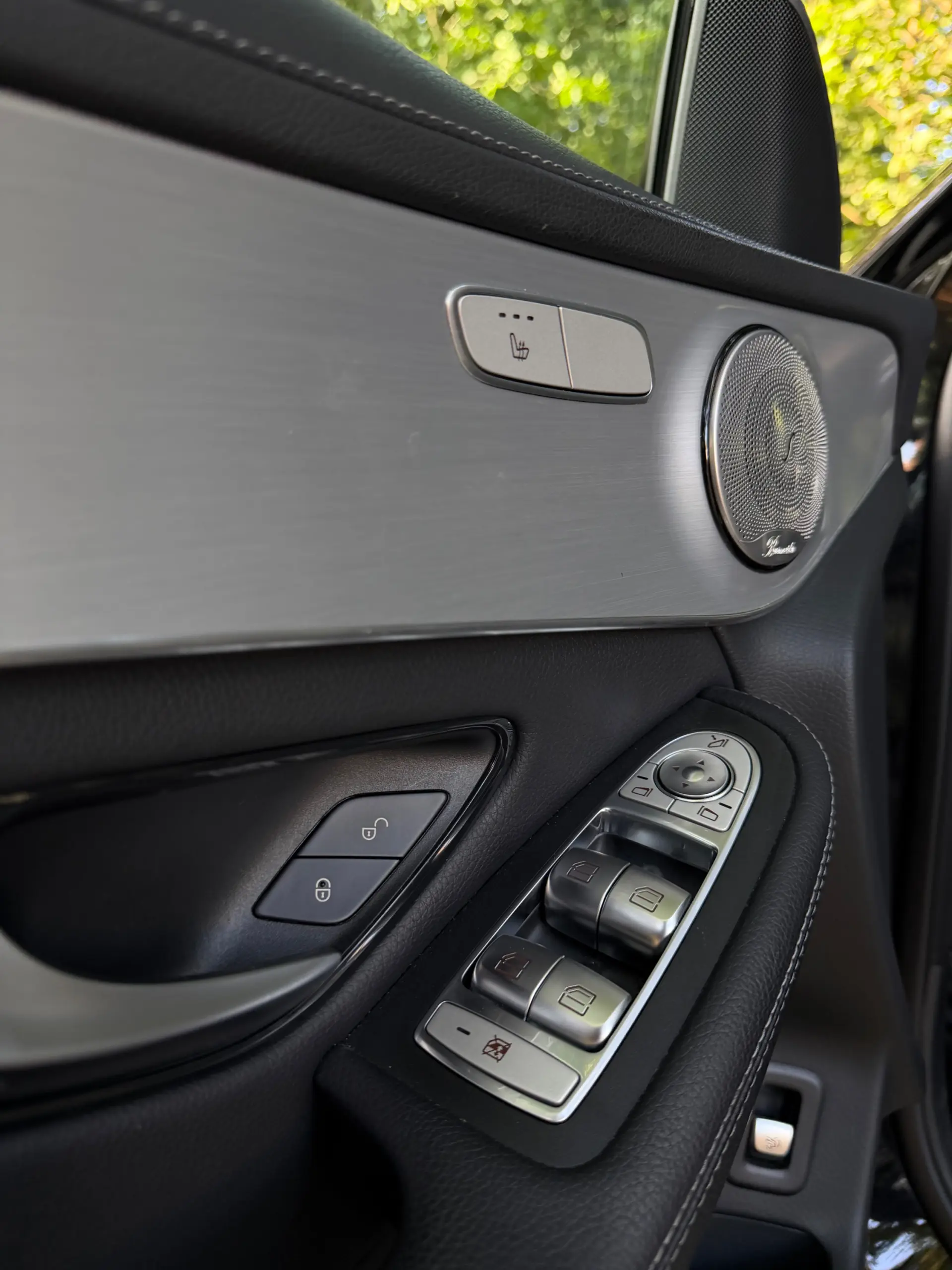 Mercedes-Benz GLC 300 de Coupé 4Matic 36
