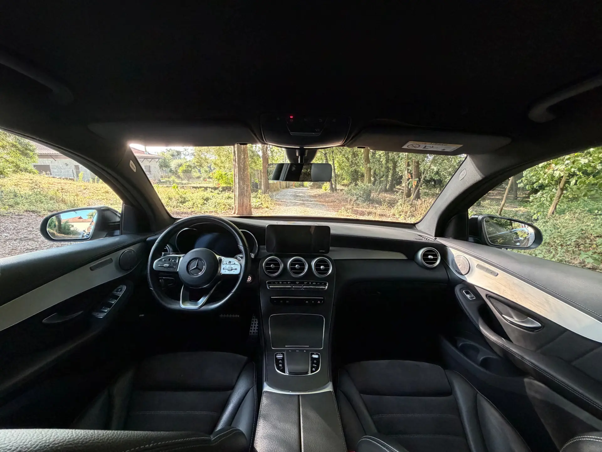 Mercedes-Benz GLC 300 de Coupé 4Matic 27