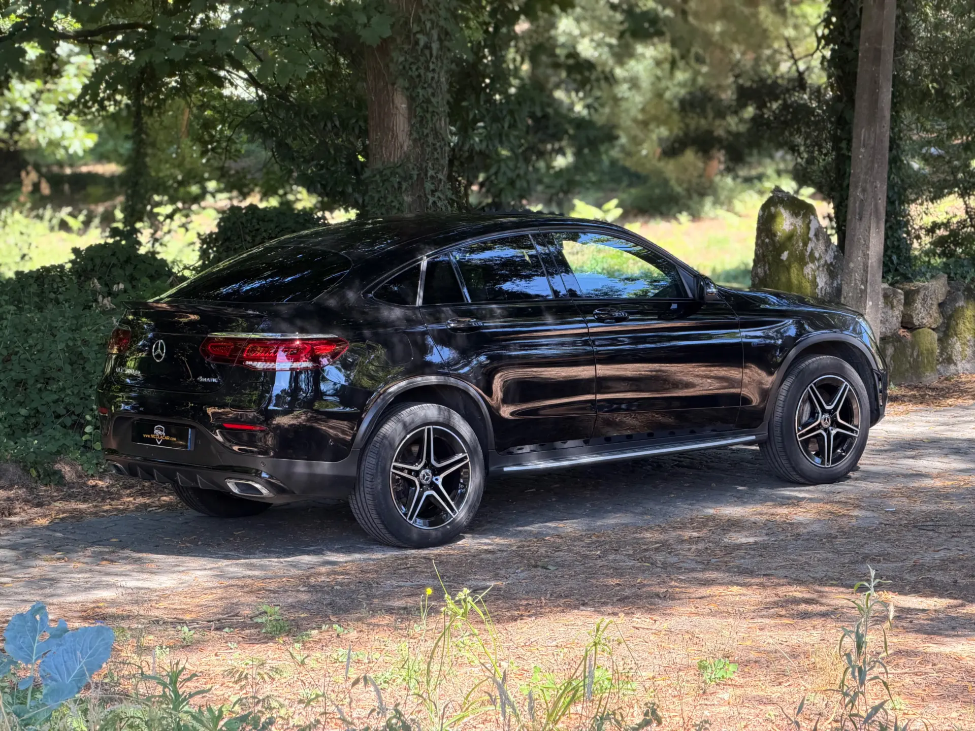 Mercedes-Benz GLC 300 de Coupé 4Matic 51