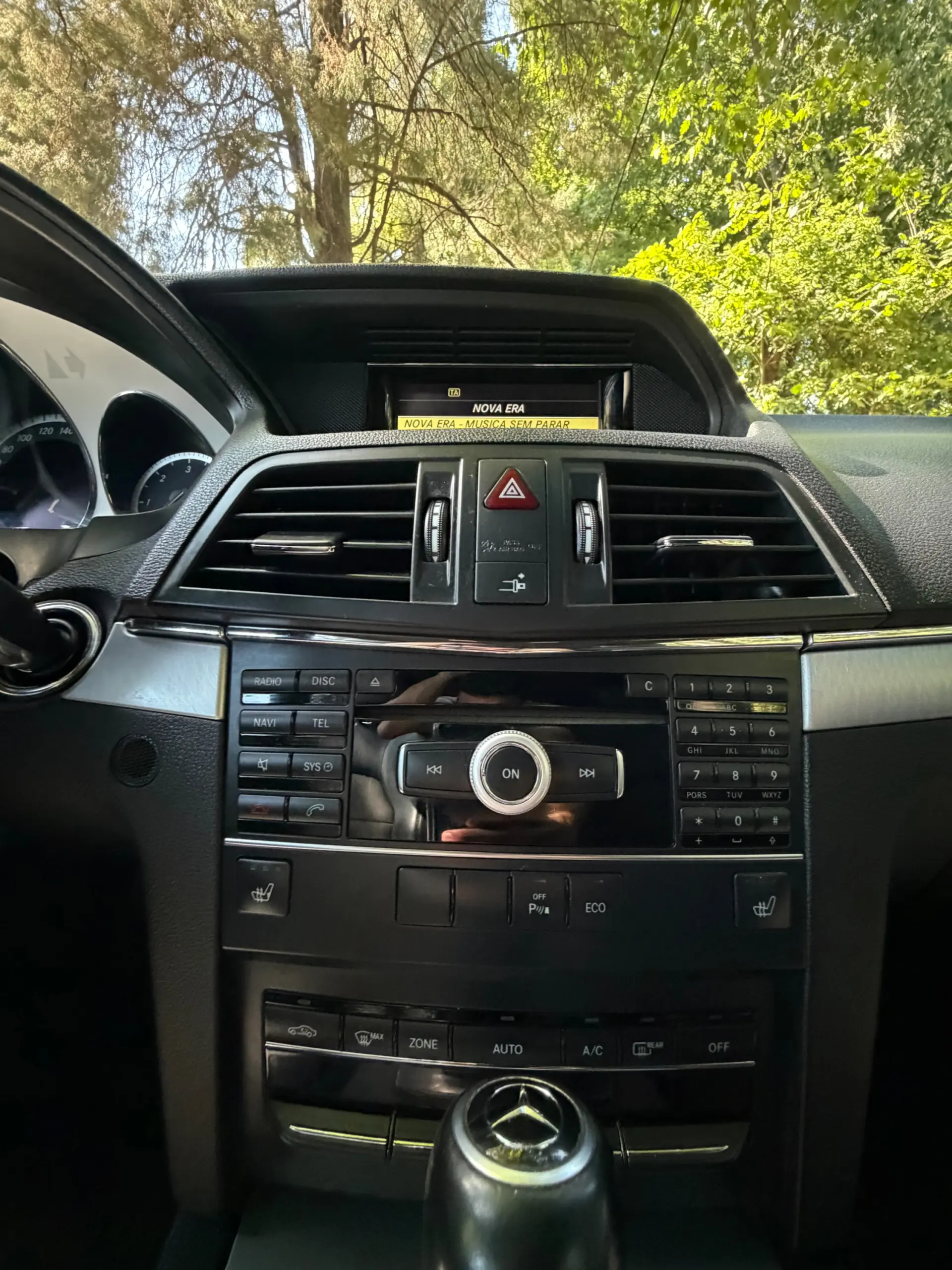 Mercedes-Benz E 220 (BlueTEC) d 9G-TRONIC 21